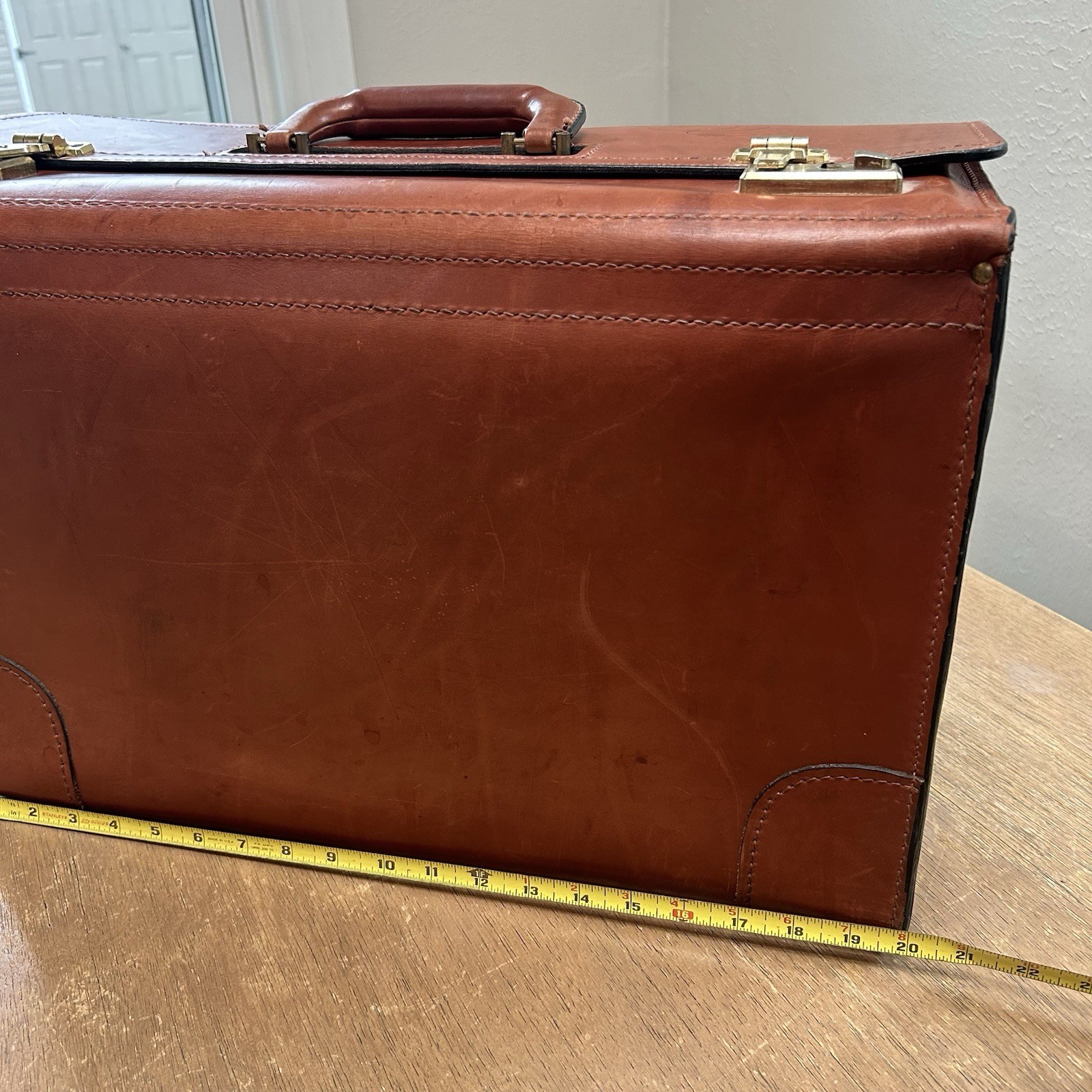 Korchmar Large Locking Leather Attaché Briefcase Attorney File Box Vintage Brown