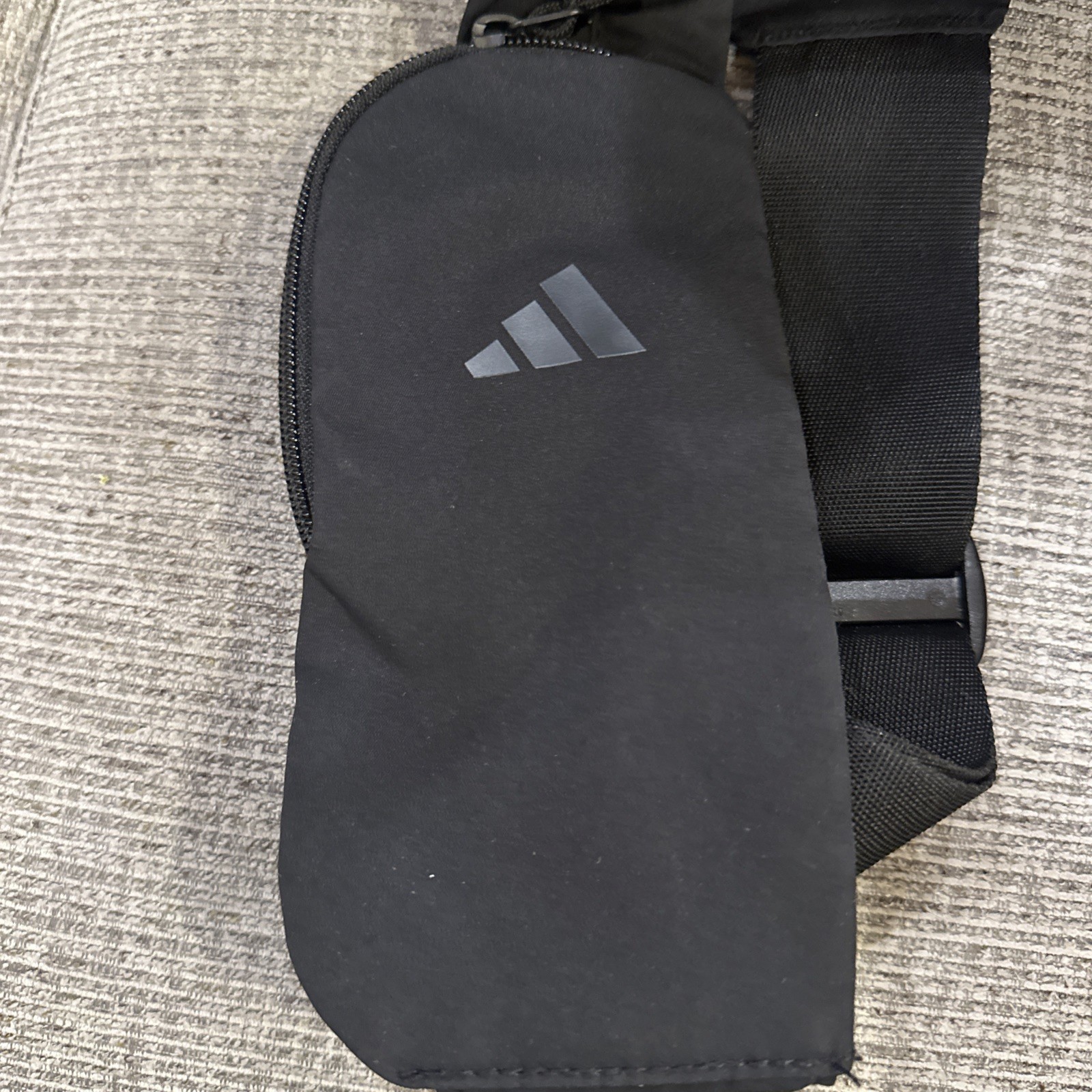 Adidas UNISEX Essentials Sling Crossbody Black /wCell Phone Pocket NWOTFree Ship
