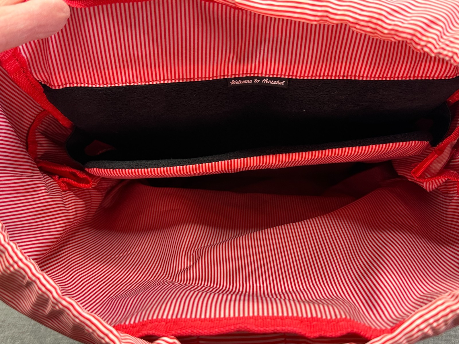 Herschel Little America Backpack Mid-Volume Black Pink 17L 18” Laptop EUC