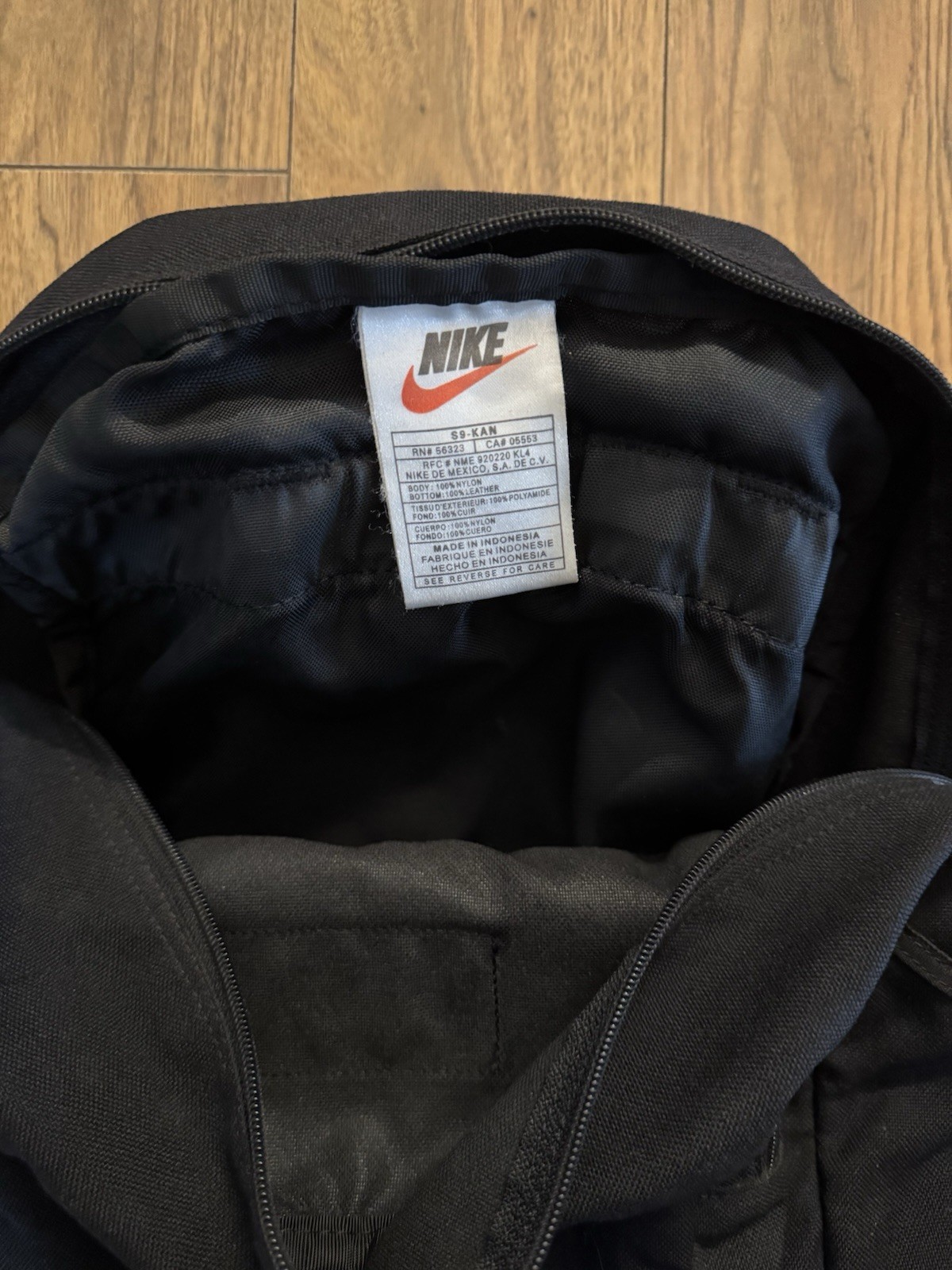 Nike Vintage Backpack Black/Brown Suede, Center Swoosh, 90s Sportswear Retro