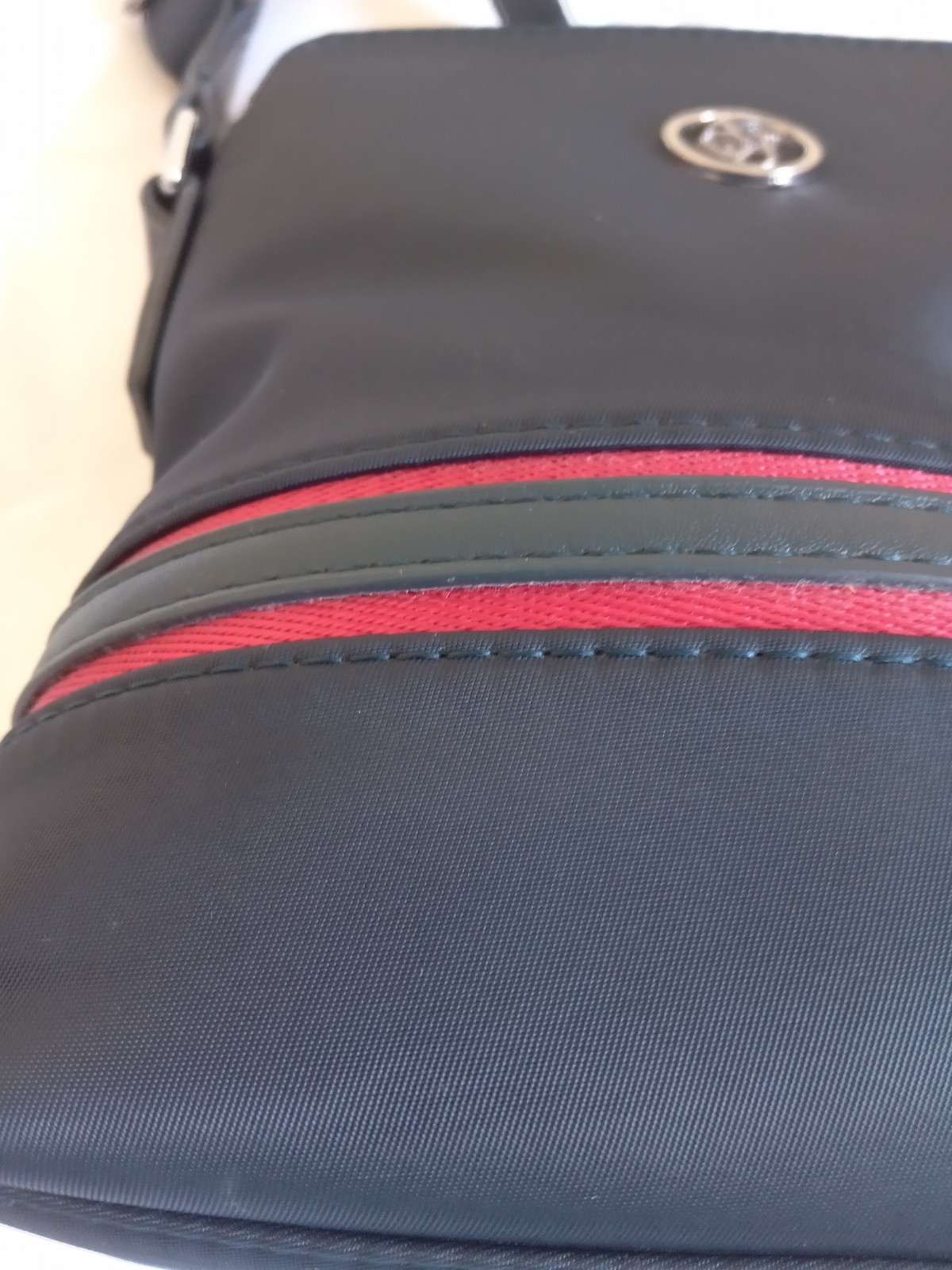 Giorgio Armani men’s shoulder bag