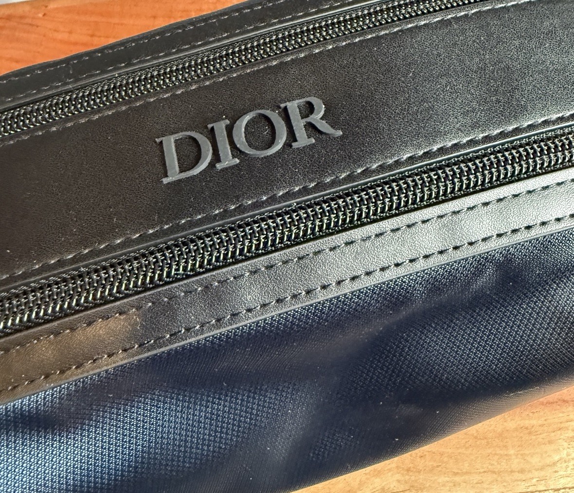 DIOR Double Compartment DOPP Toiletry Bag Travel BLACK NAVY BLUE. New, NO BOX.