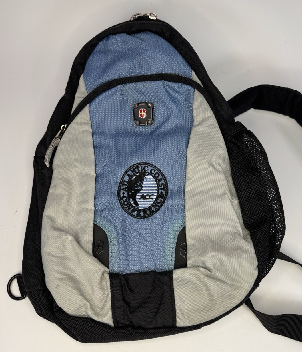 VICTORINOX Swiss Army Small Backpack Mini Travel Bag Blue Black Multiple Pockets