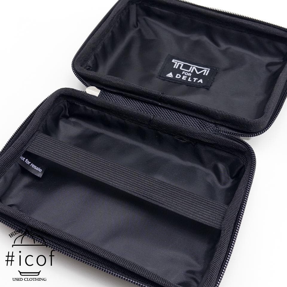 TUMI Delta Hard Shell Zip Pouch Silver Gray Travel Organizer Case Logo Unisex