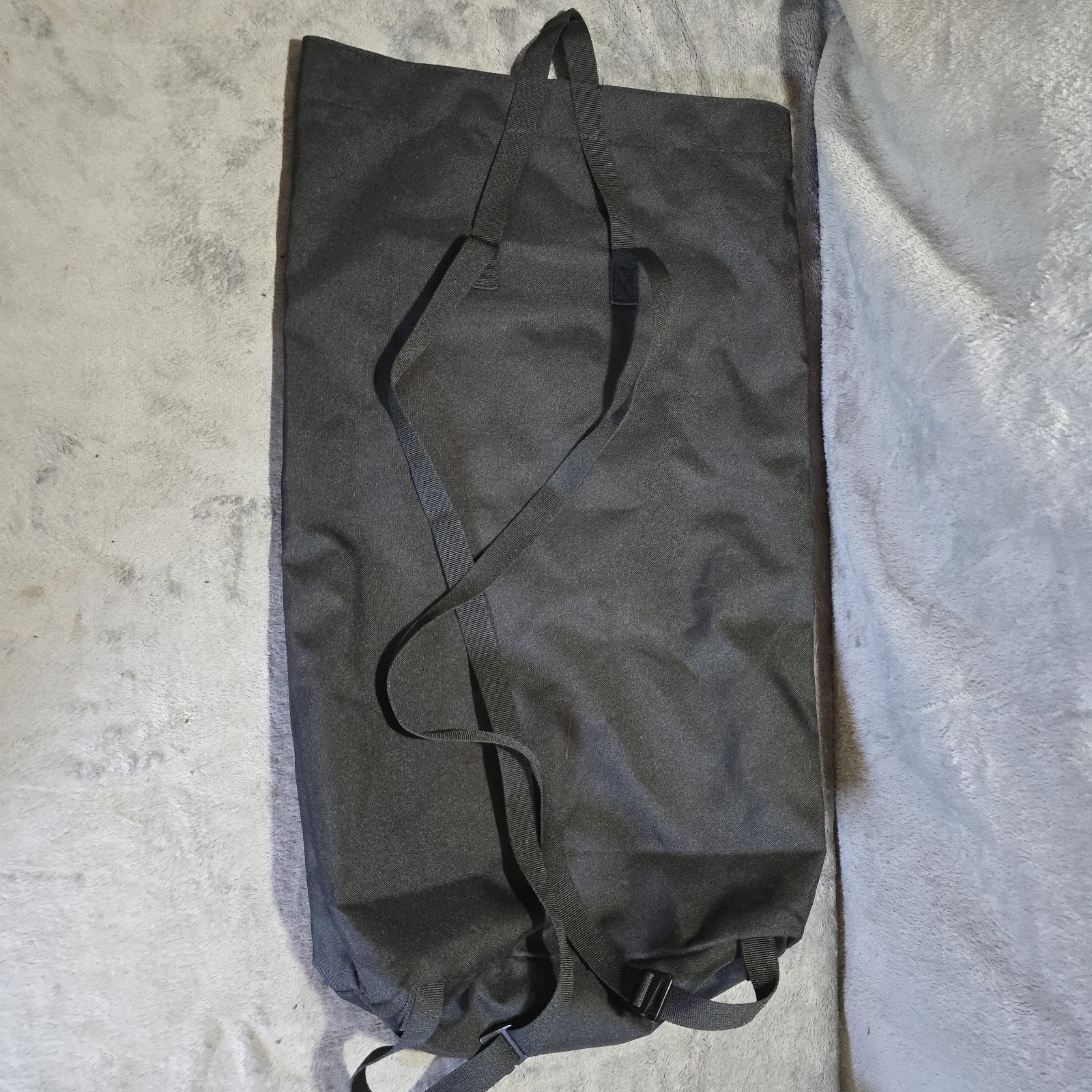 On Cloud Ambassador Backpack Black Drawstring Running Bag Sport Pack Minimalist