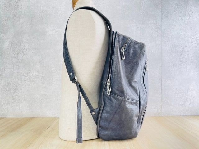 aniary leather backpack for men daypack 30x16x48cm used Japan