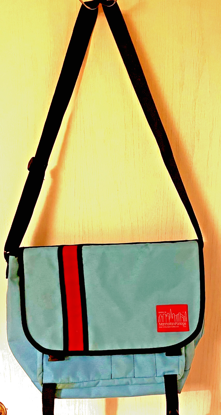 Manhattan Portage NY Messenger Bag RED Label Satchel, Good Condition, Large