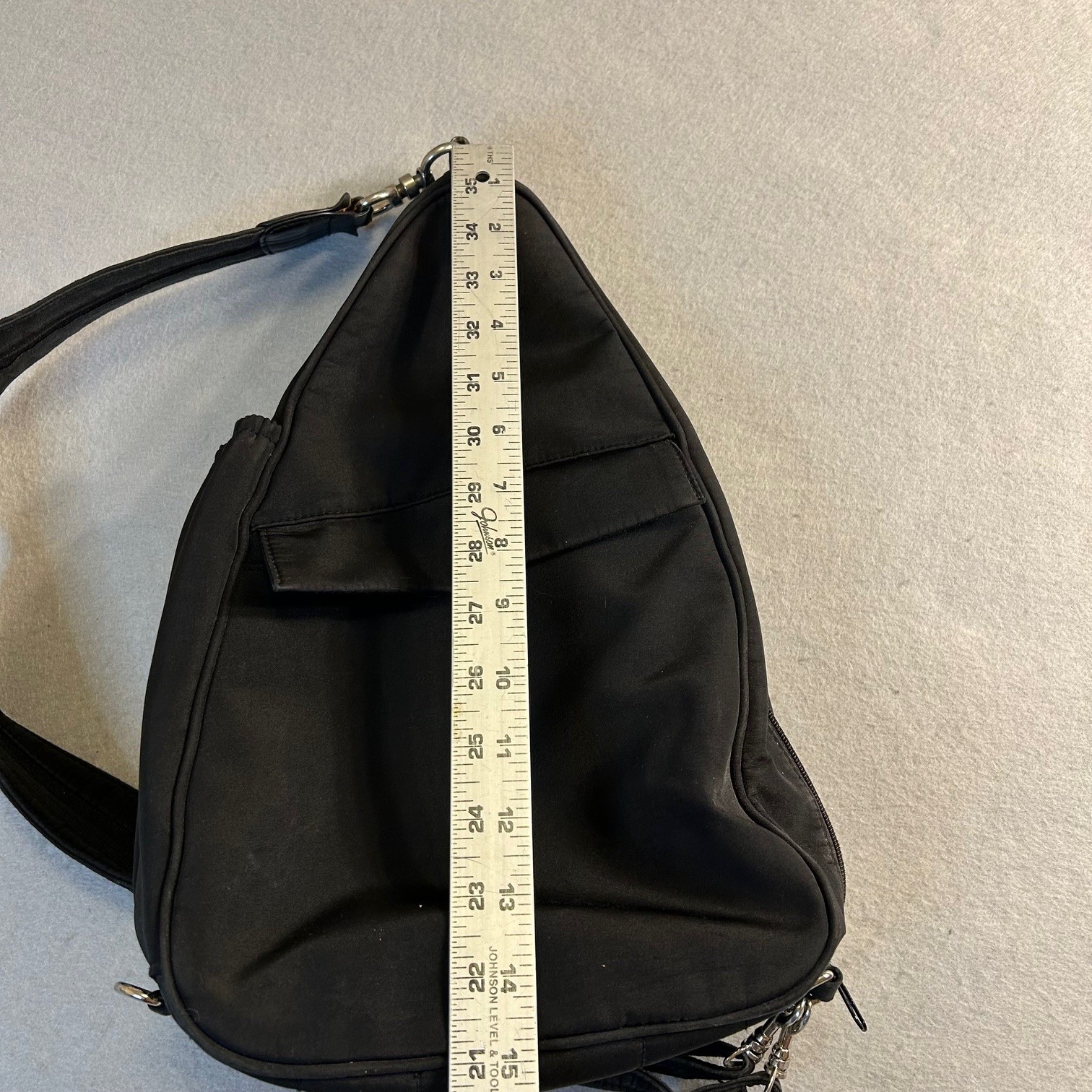 Norm Thompson Convertible Sling Purse Backpack Bag Black Adjustable Travel