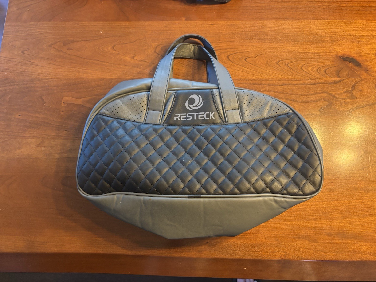 Resteck Gray Black Quilted Duffle Bag Zip Closure Double Handles Men