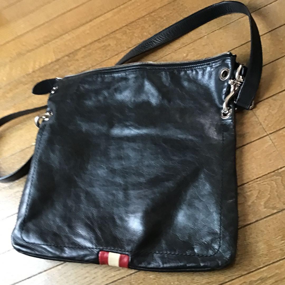 Bally Men’s Black Leather Shoulder Bag Square Silver hardware Size 34x34cm