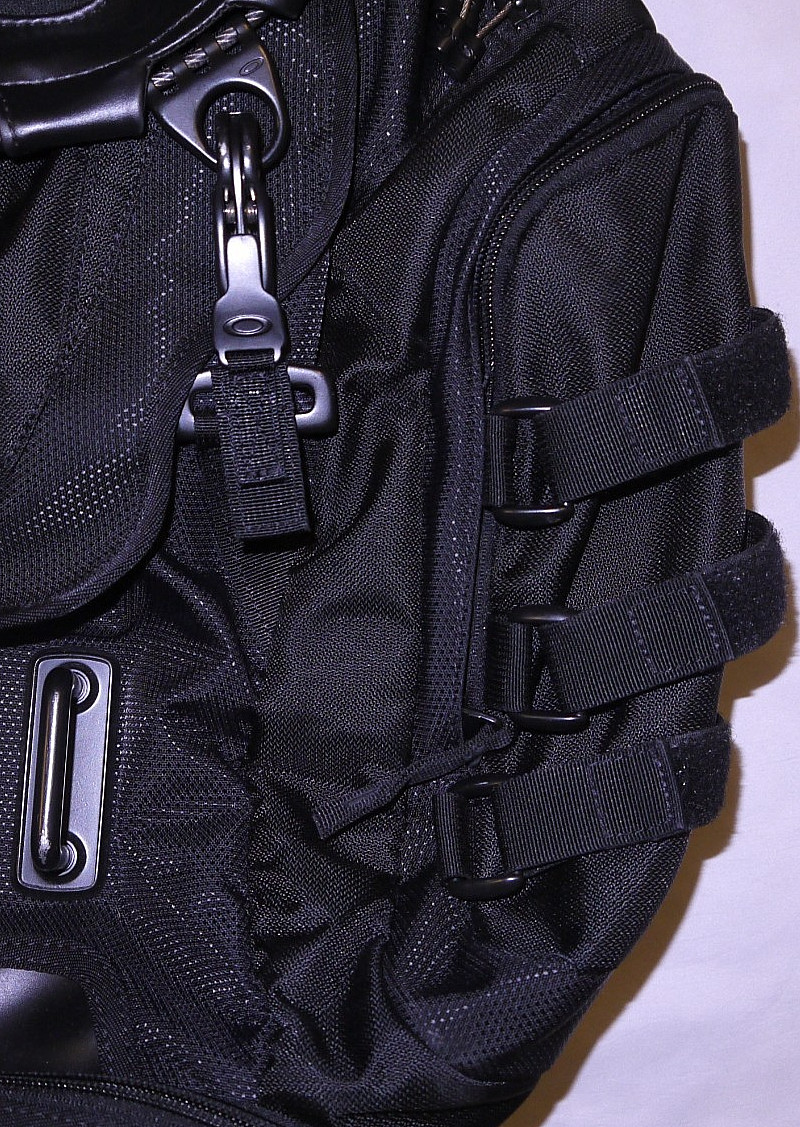 EUC Black OAKLEY Tactical Kitchen Sink 34L Backpack