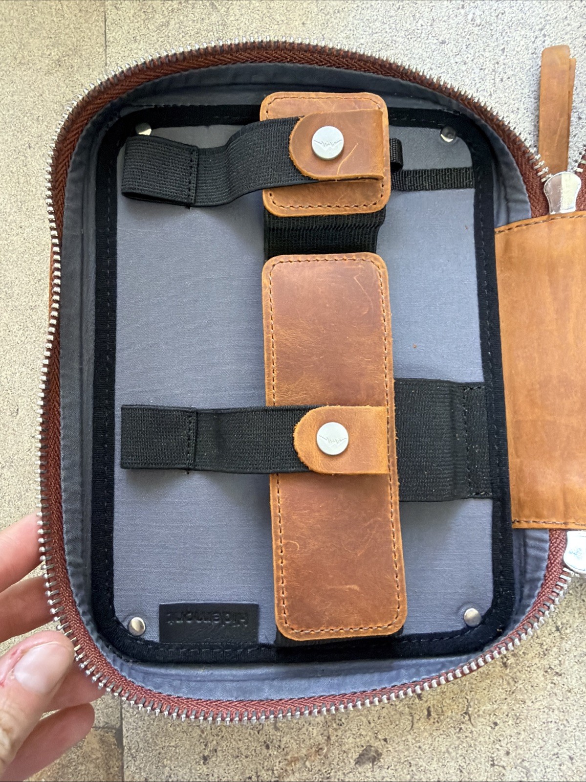 Hidemont Tech Organizer Full-Grain Leather Brown Zip Pouch Carry Case MSRP$75