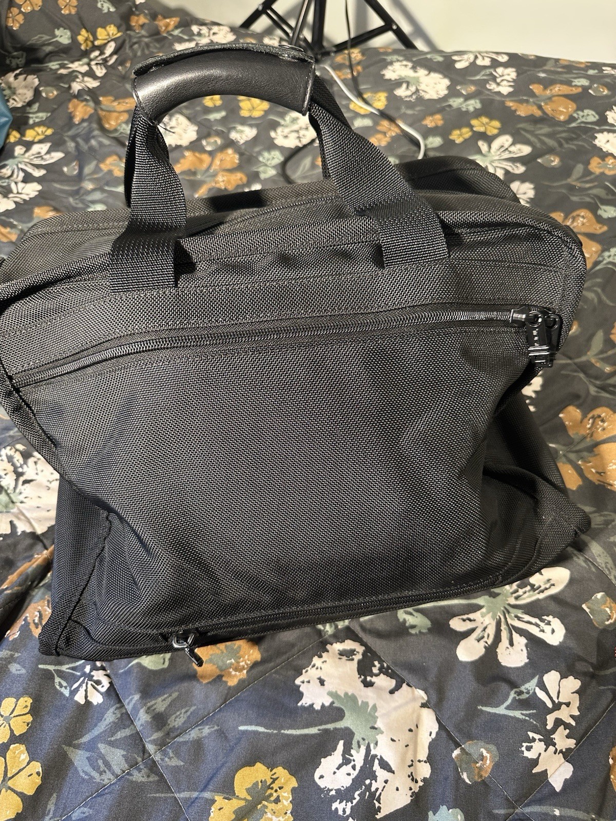 Tumi Alpha Ballistic Nylon Duffle Bag Black, Carry-On, Weekender, No Strap