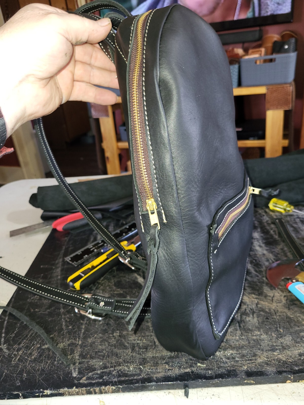 Western Leather Backpack, Adjustable Straps Heavy Duty Zipped Pockets