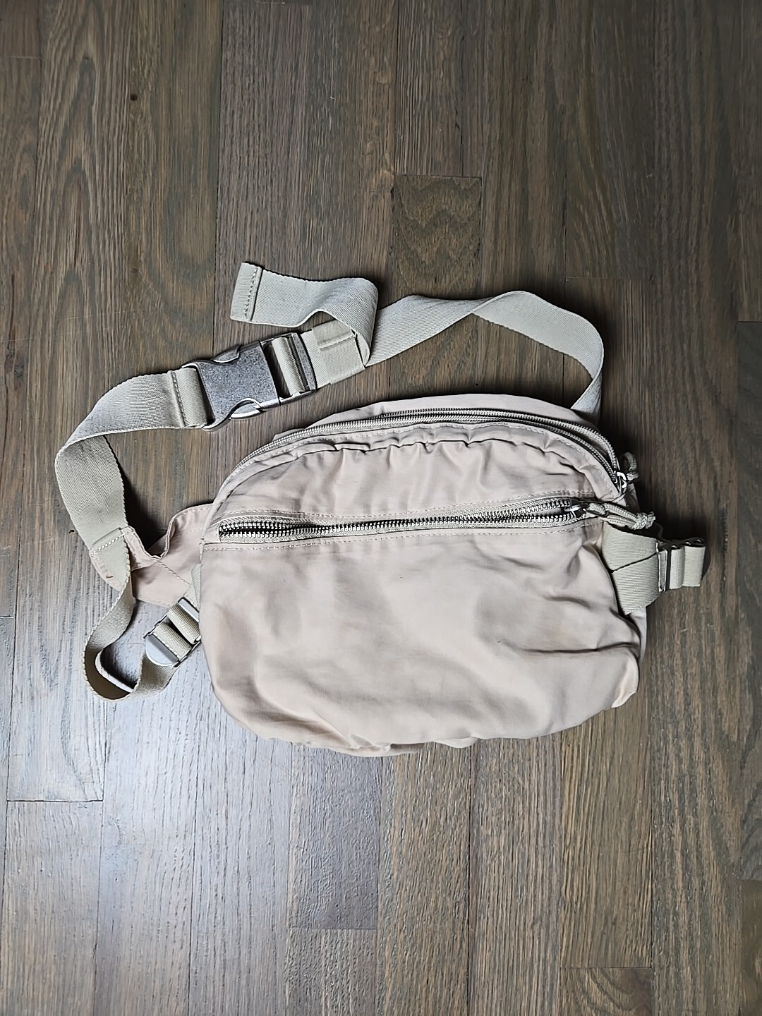 Vtg Fanny Pack Chest Bag Beige Off White Steel Latch Unbranded Y2k Crossbody