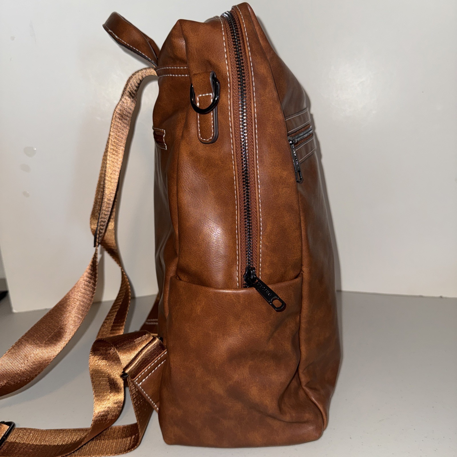 Men Large Capacity Backpack Leisure Travel Student Vegan Leather Backpack