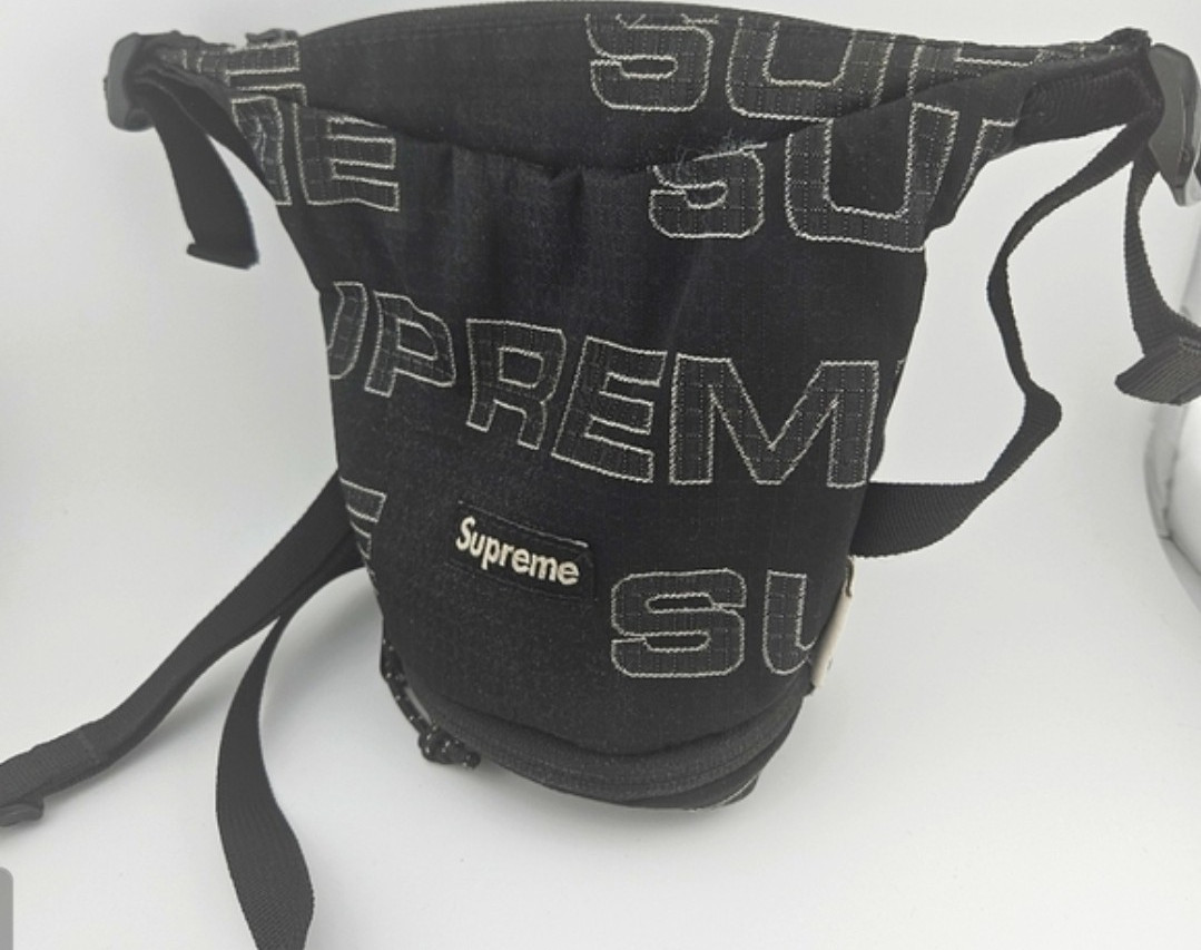 Supreme New York Logo Black Neck Pouch Adjustable Strap