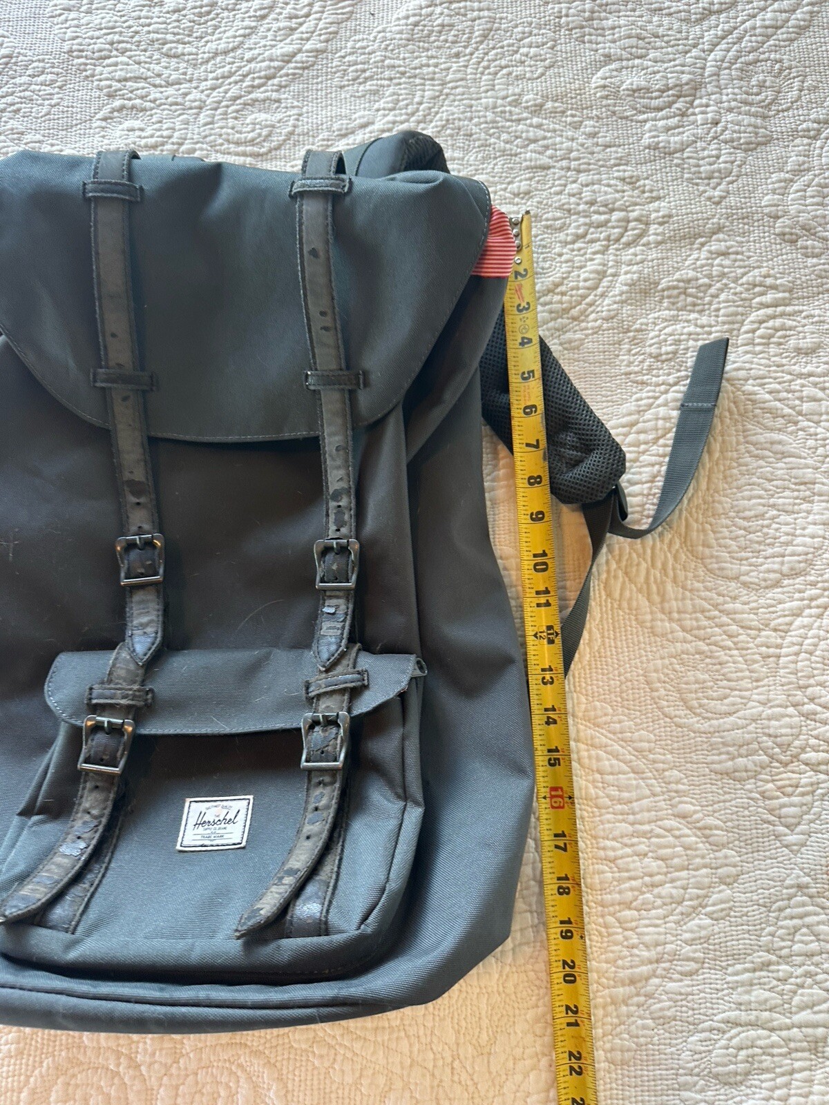 Herschel Supply Co. Little America Backpack See Notes🤙🏽