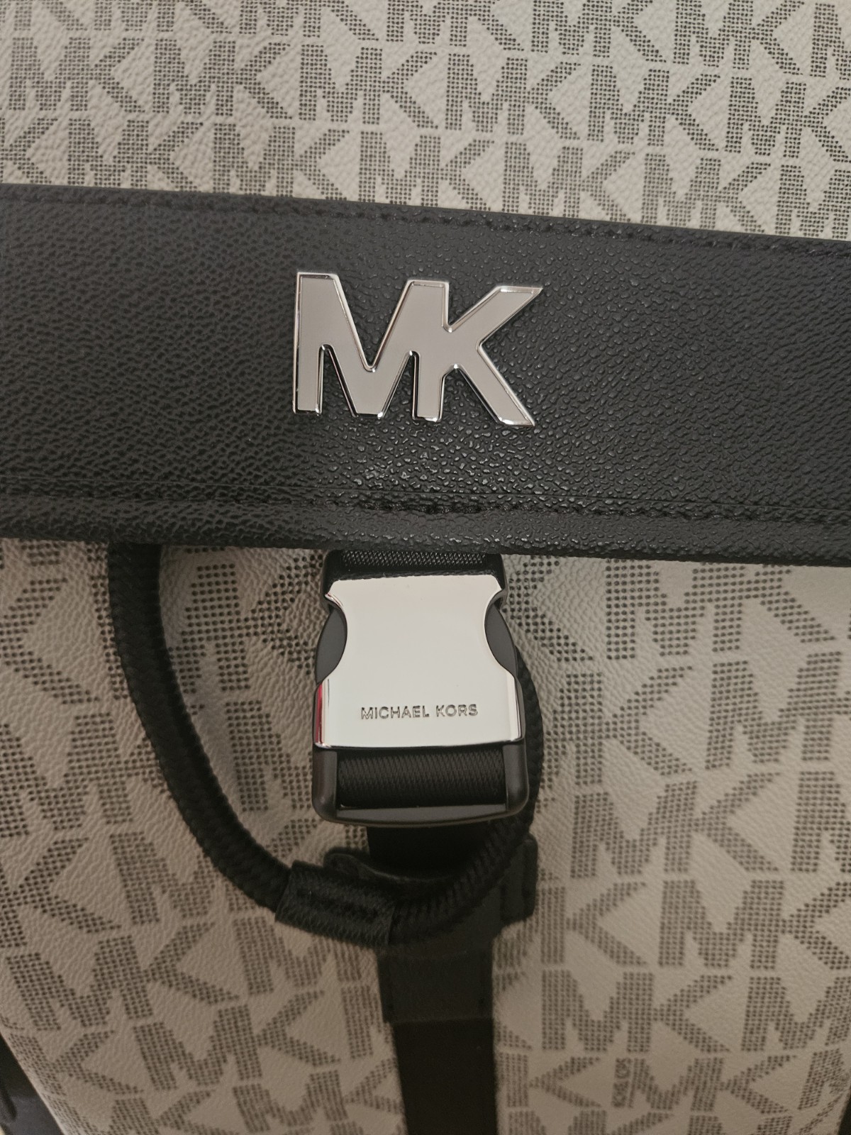 Michael Kors Cooper Medium Signature Logo City Backpack PG/BLK/MULTI