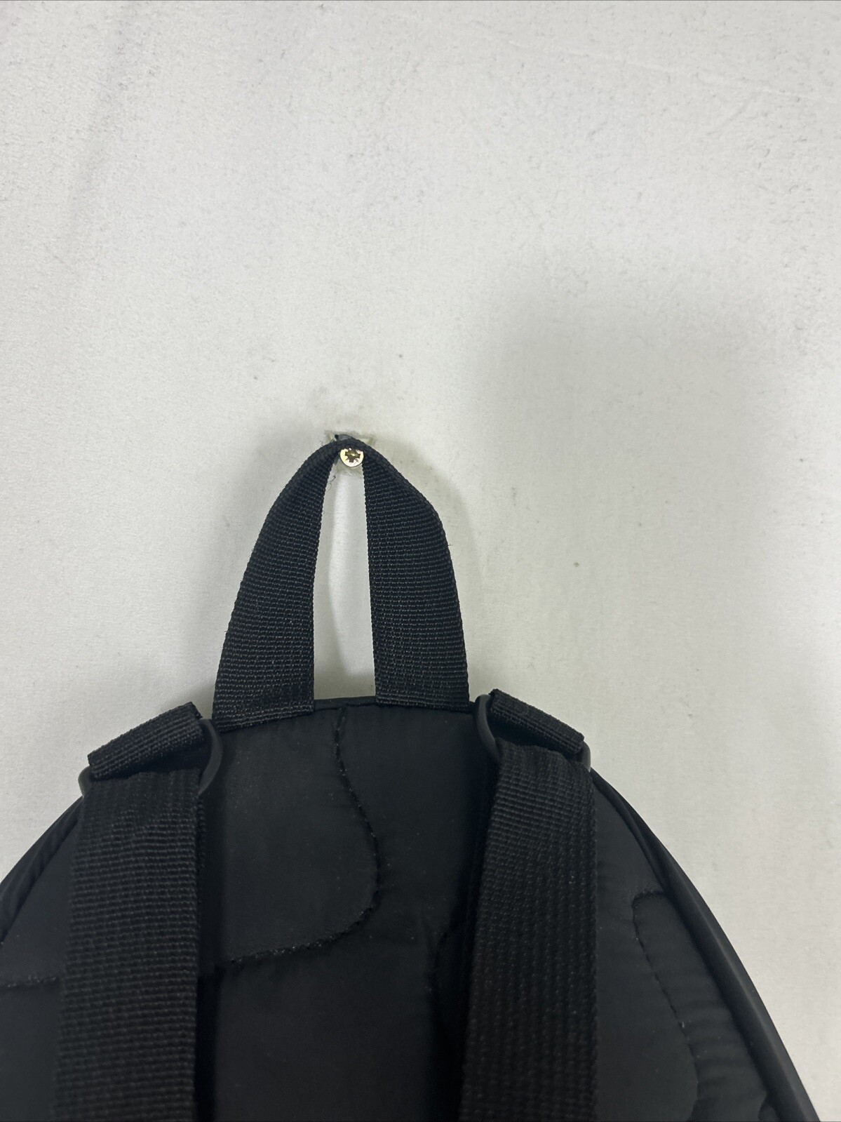 ADIDAS Unisex Linear MINI Backpack Black White 9.5″H x 10″L x 3″W GOLD ZIP