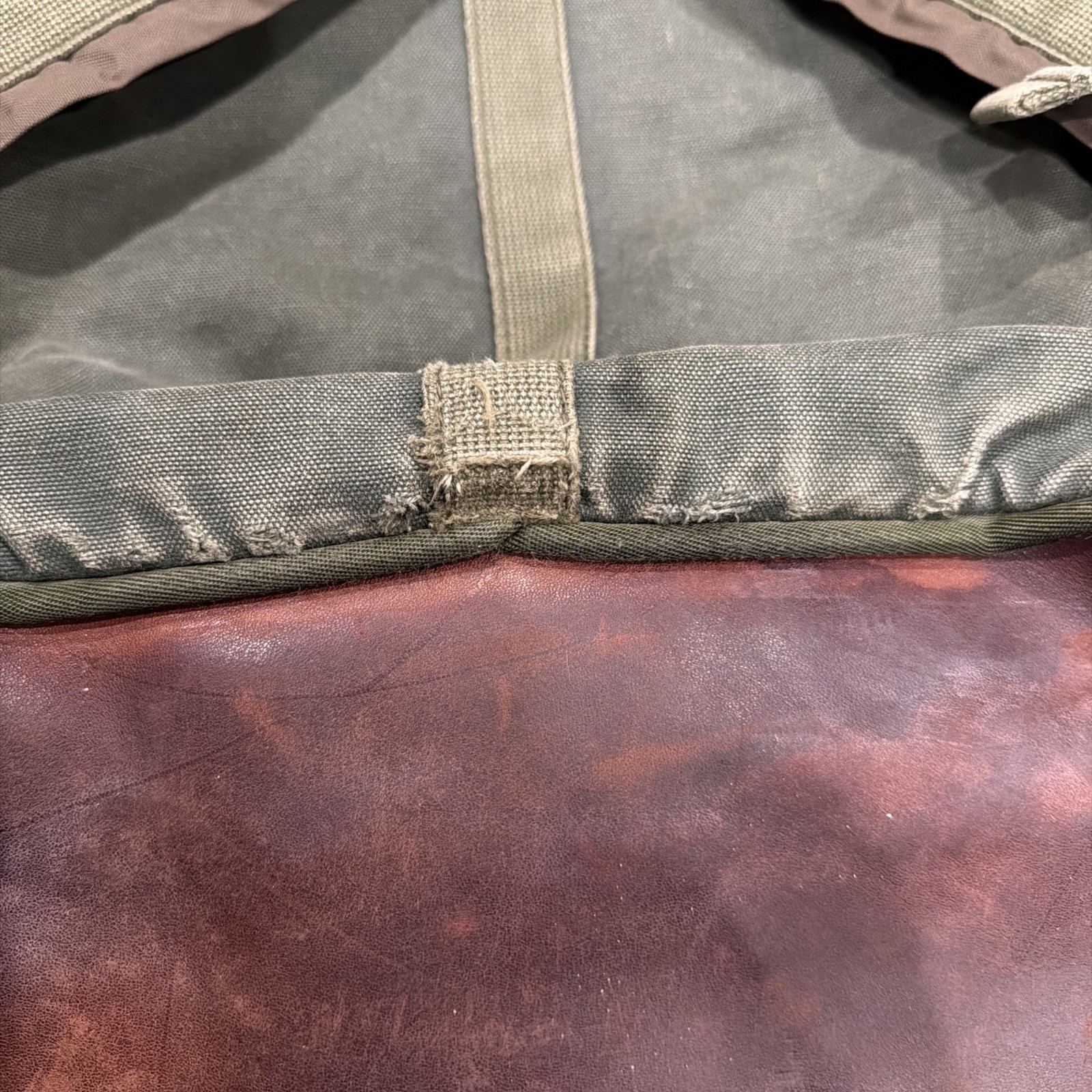 Orvis Battenkill Canvas Leather Backpack Green Brown Travel Outdoor Vintage READ