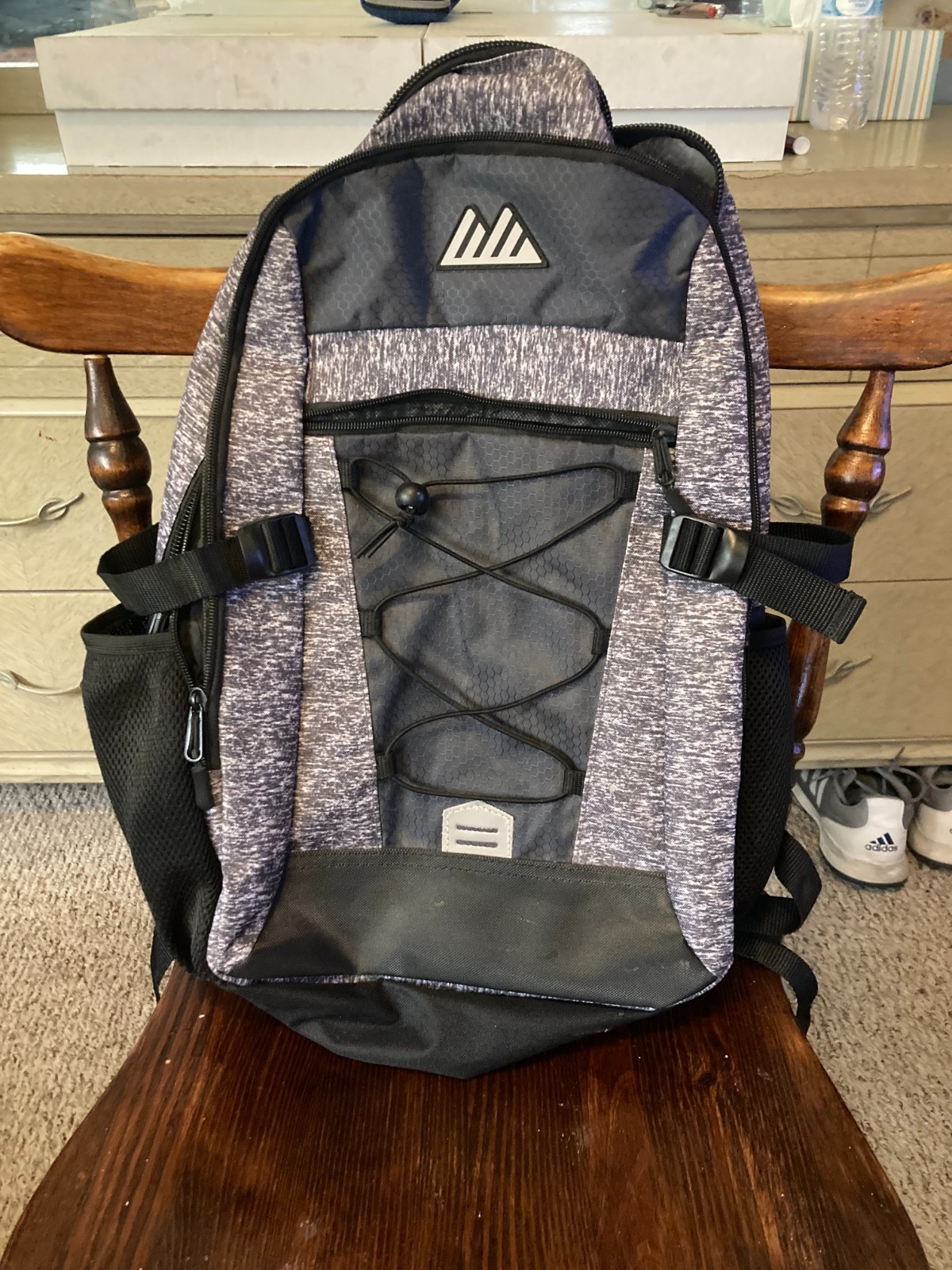 Trailmaker Bungee Backpack With 17″ Laptop Pocket, Gray/Black