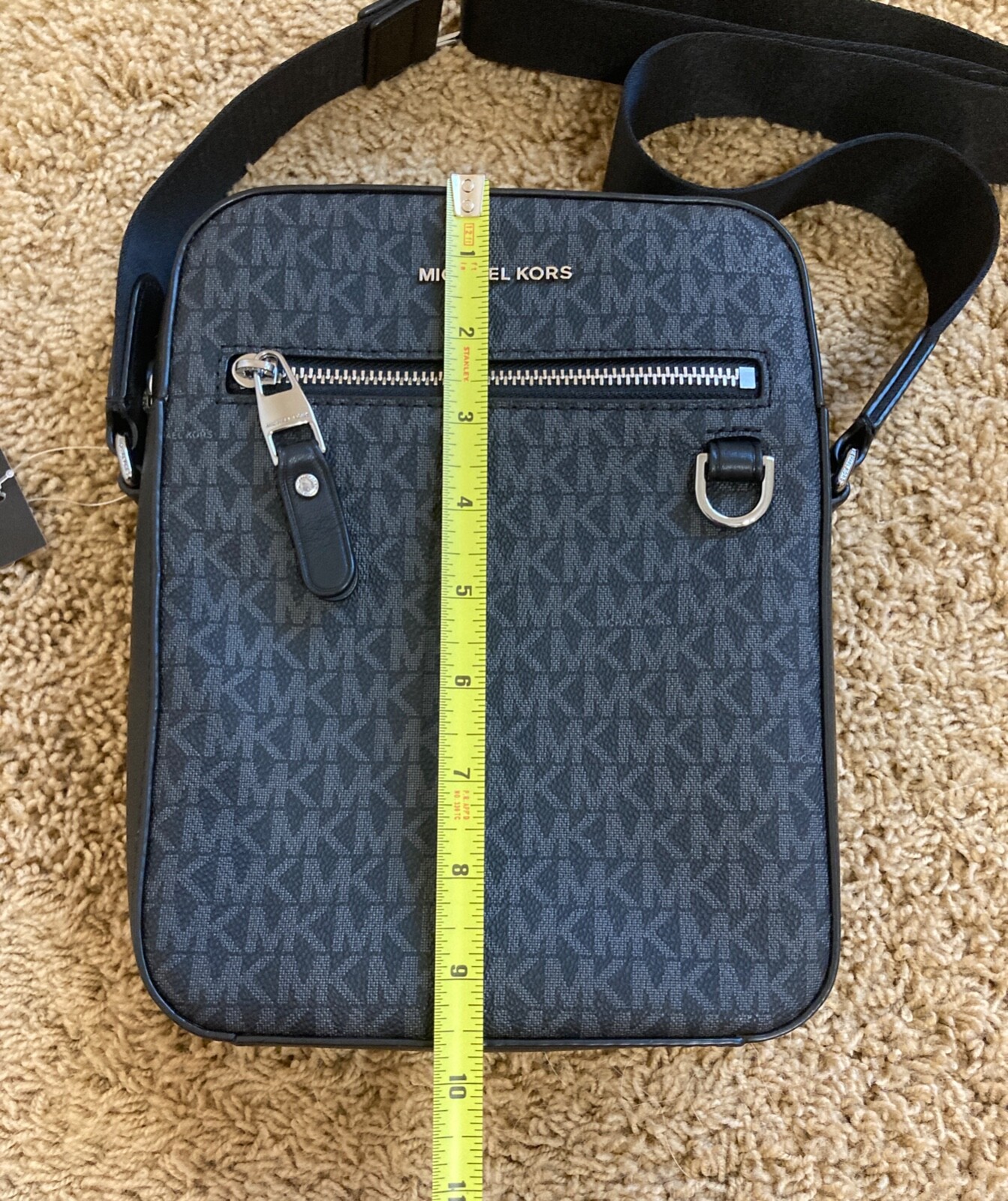 Michael Kors Henry Signature Logo Flight Crossbody Messenger Bag 33F9LHYC6U