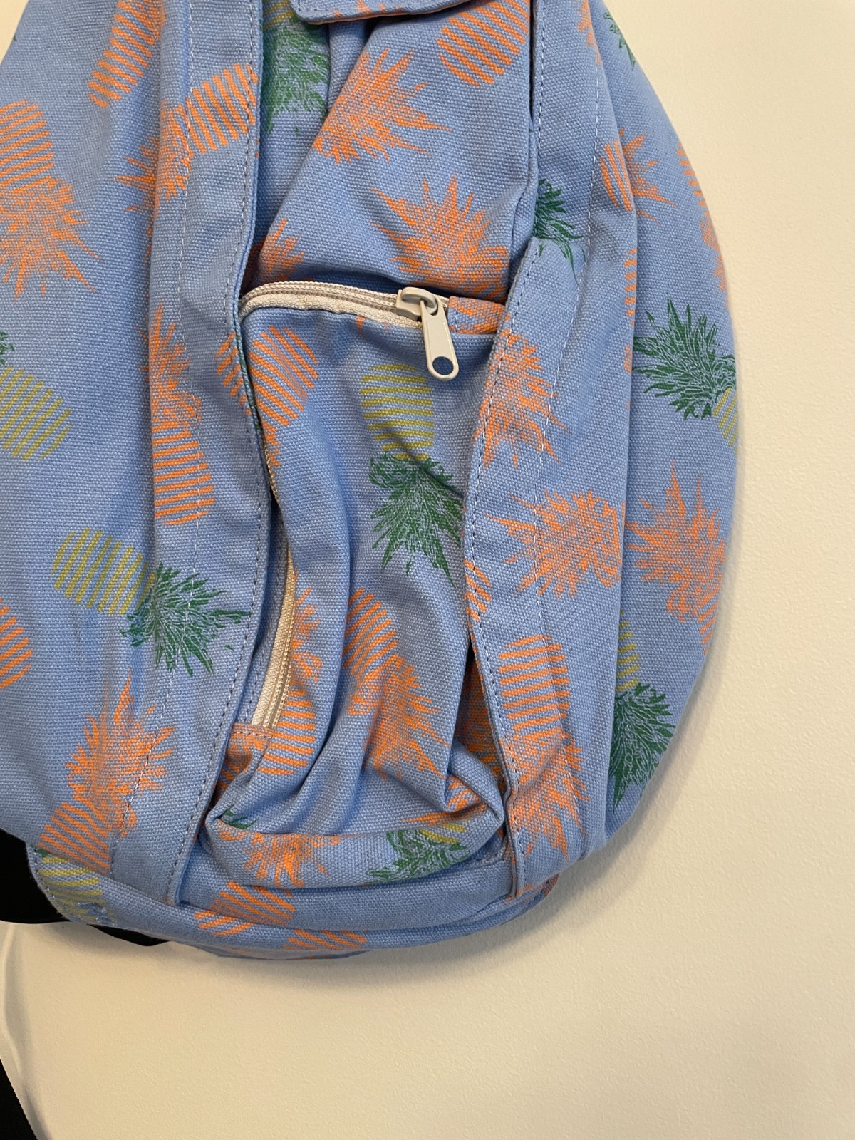 Kavu Mini Rope Bag Canvas Sling Backpack Pineapple Pirouette Blue Travel New