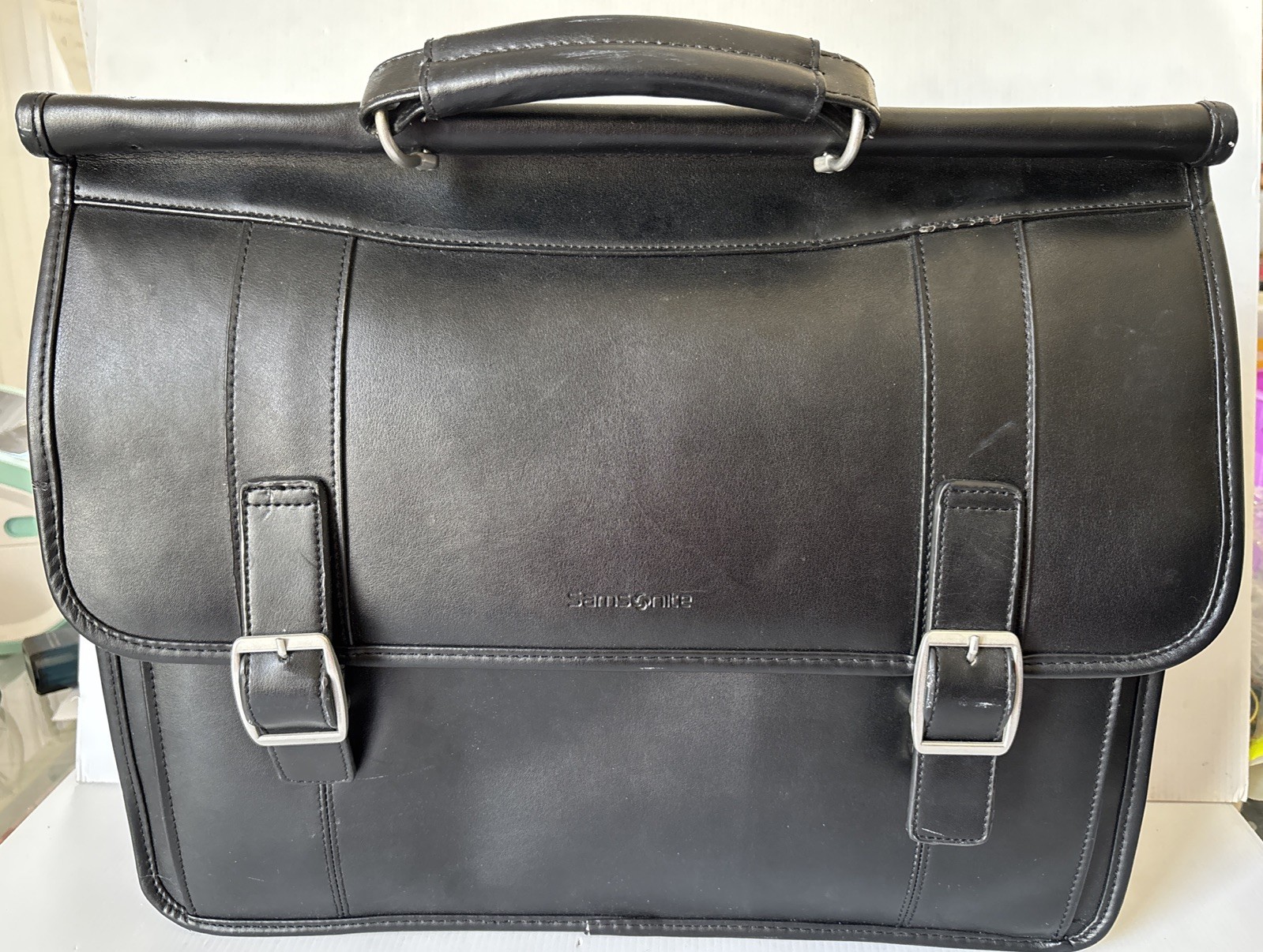 SAMSONITE Black Leather Briefcase Flap Over Messenger/Office, Carry Satchel