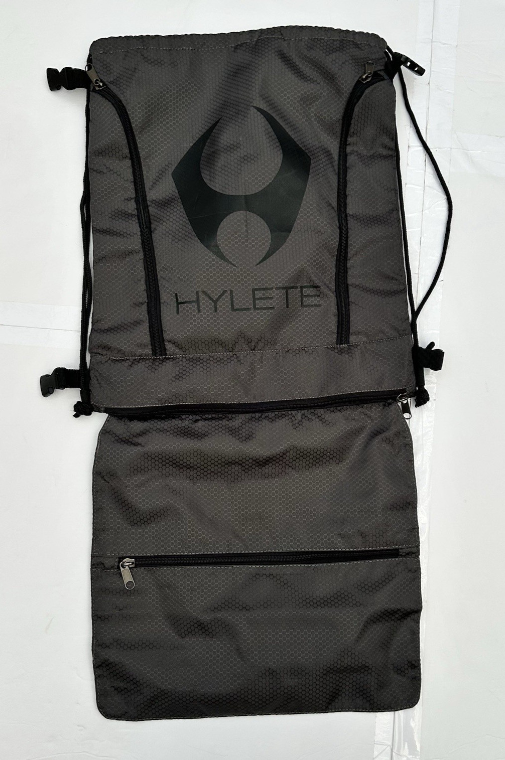 Hylete Icon XL Convertible Backpack Black Gray Zip Up Drawstring Bag Heavy Duty