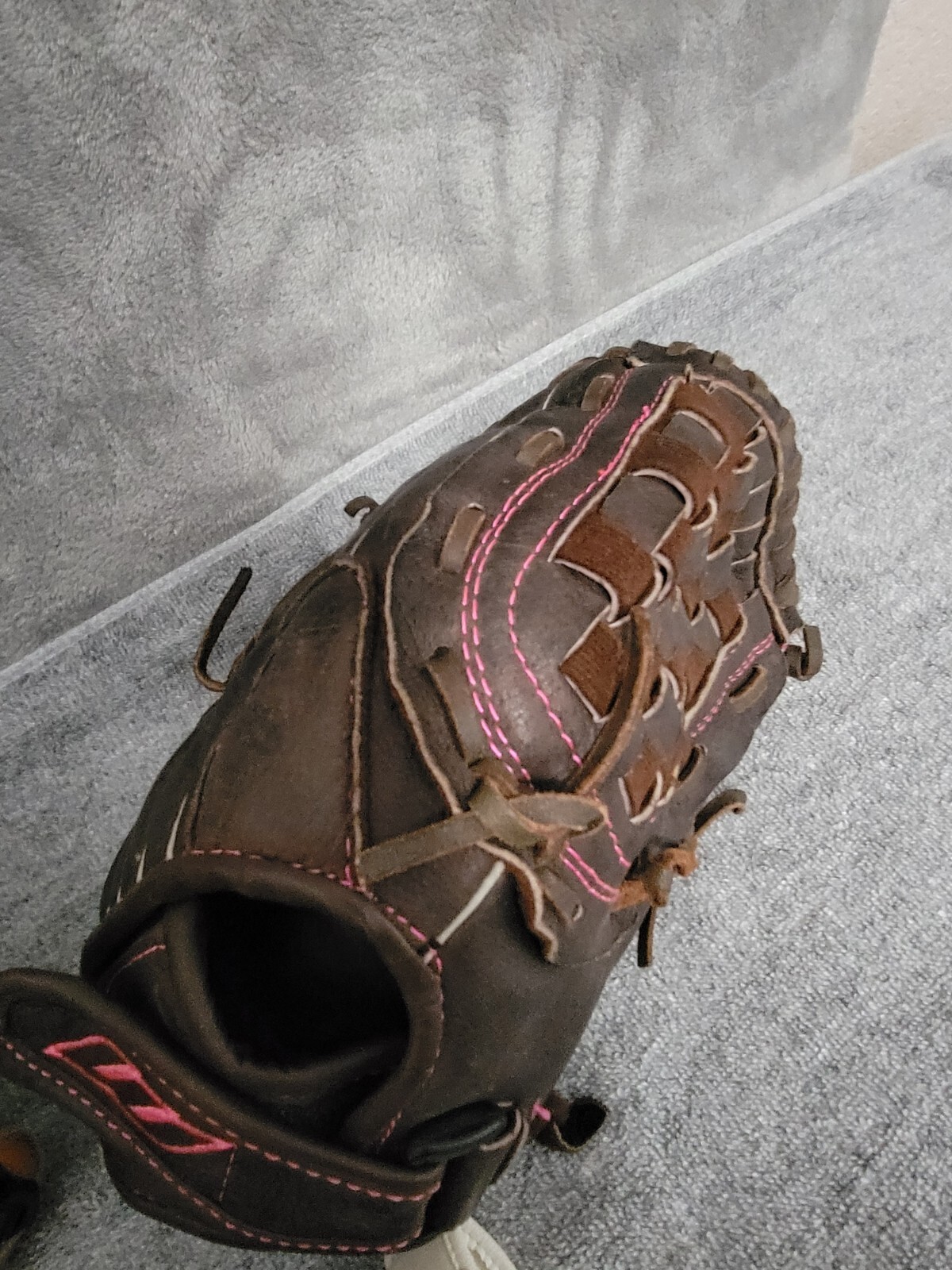 Under Armour Storm Pink Backpack Dugout Bat Bag Plus Accessories See Description
