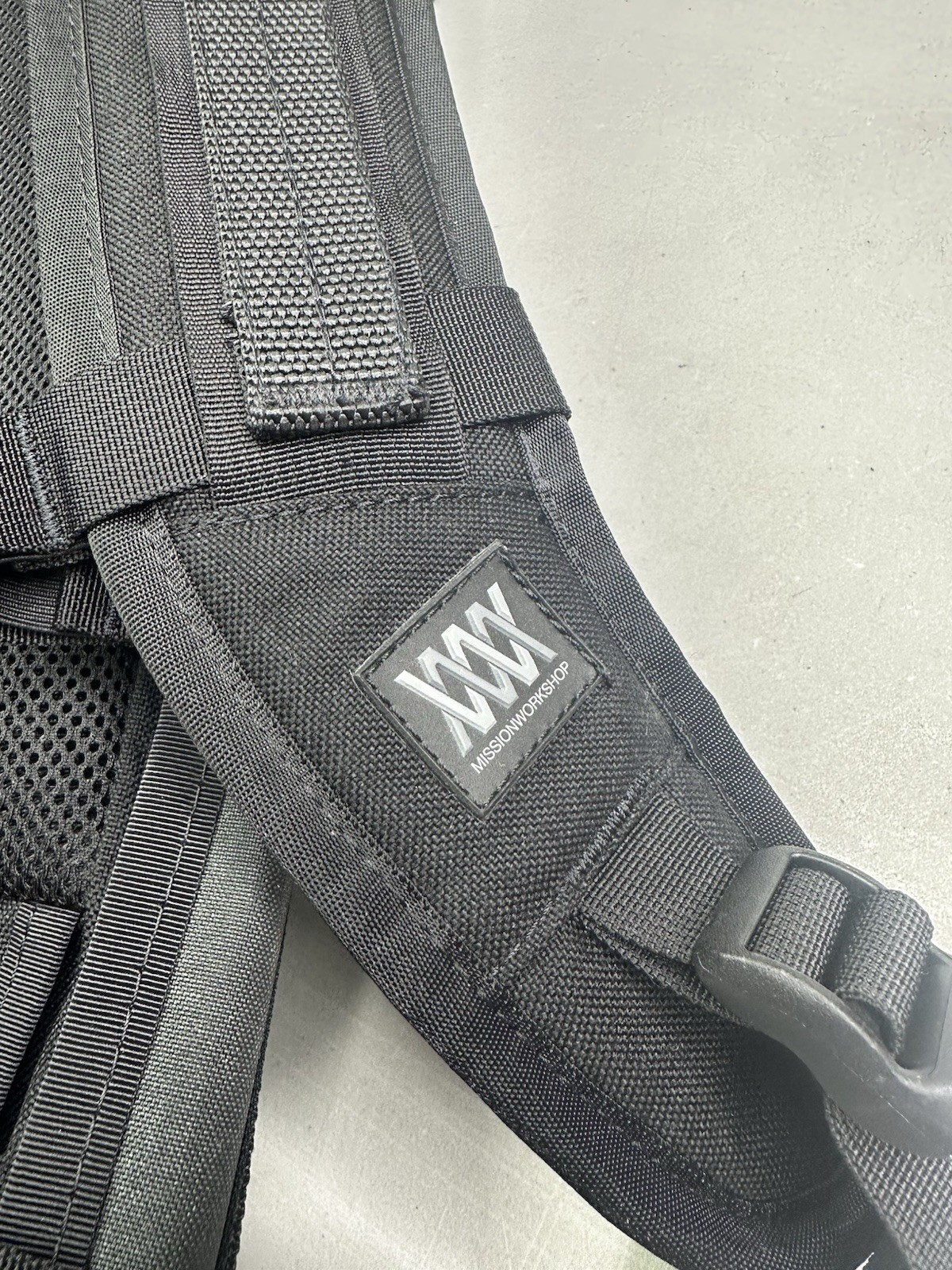 New Rare! Mission Workshop Arkiv Modular Backpack Black Gray – Made in USA Huge!