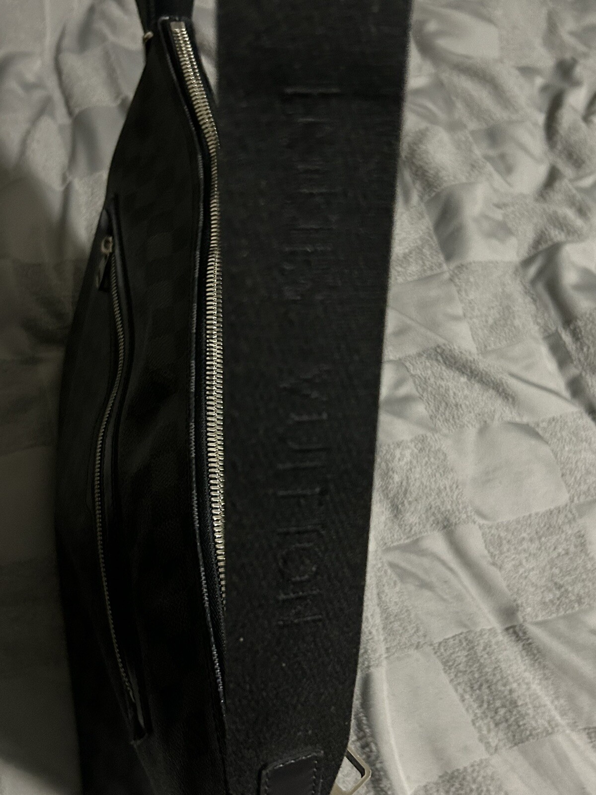 Authentic Louis Vuitton Mick Handbag Damier Graphite MM Black