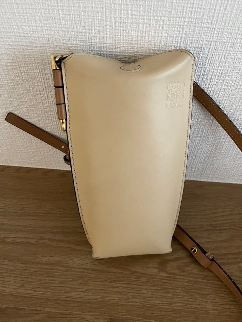 Loewe Gate Pocket Pochette Shoulder Bag Beige Ivory w/dustbag Card 8x18cm