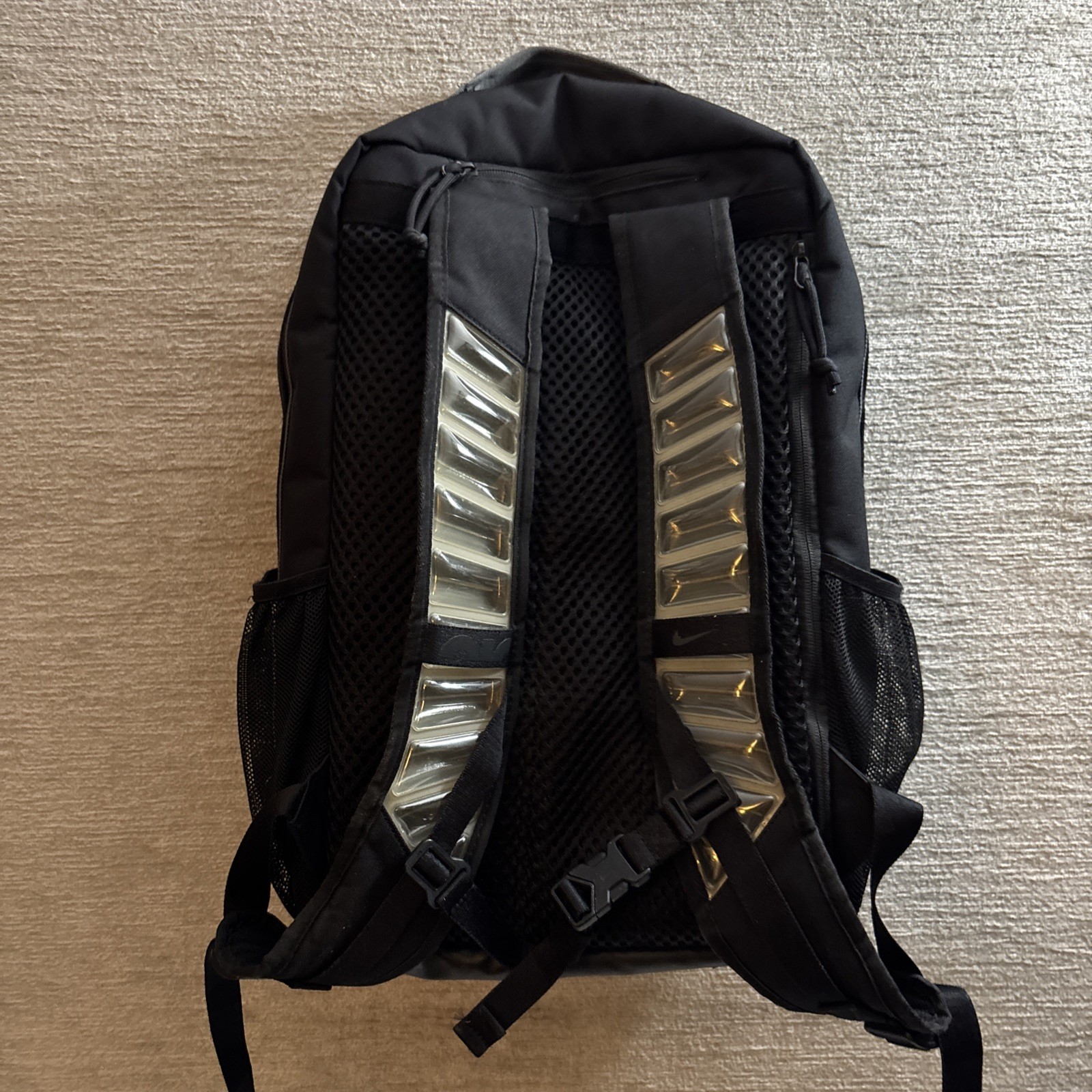 Nike Utility Speed Training Backpack Black 27L Unisex Padded Travel Gym Sports