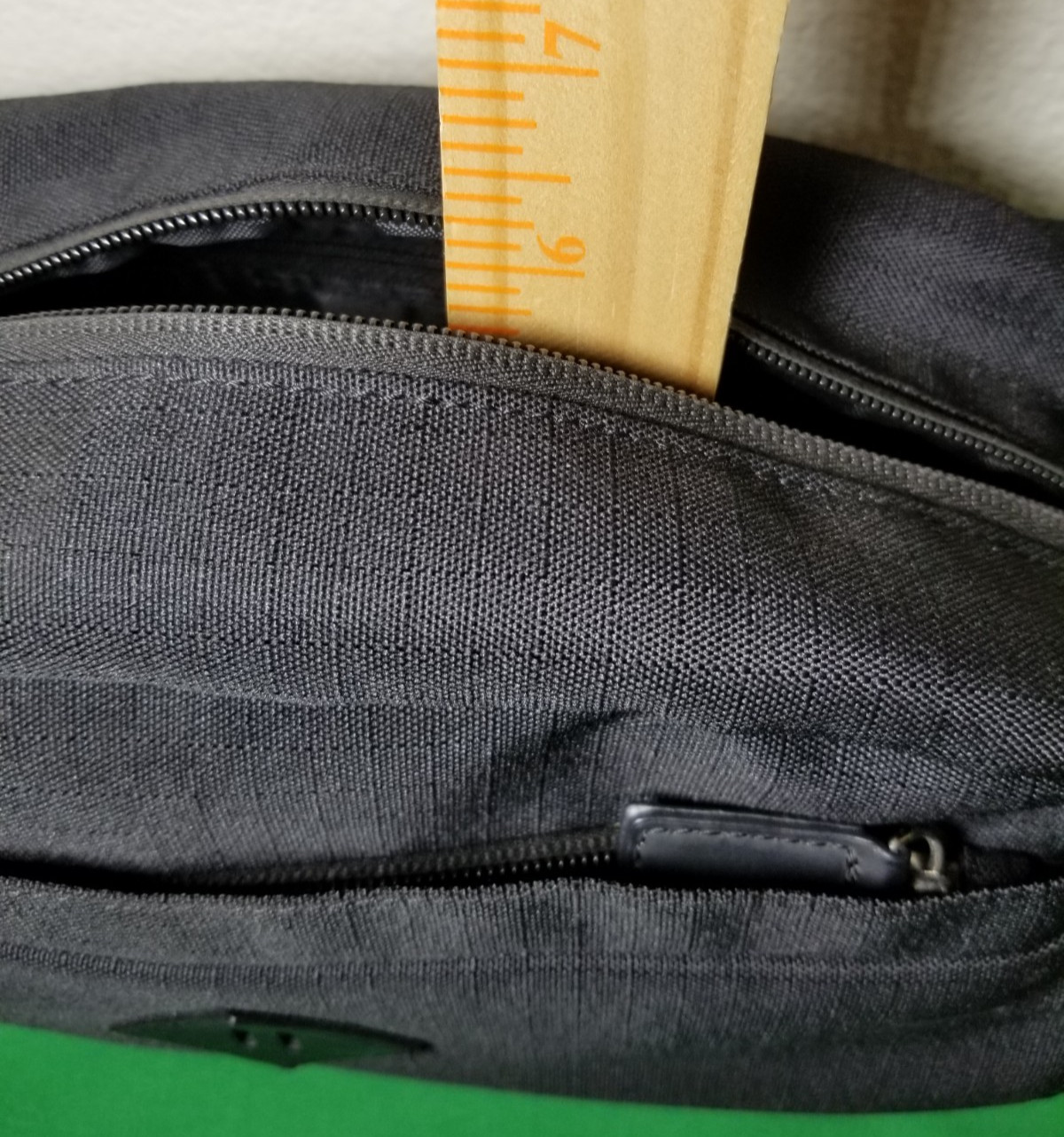 Columbia Travel Toiletry Shaving Kit Gear Bag Black Wash Bag Dopp Kit Wet Pack
