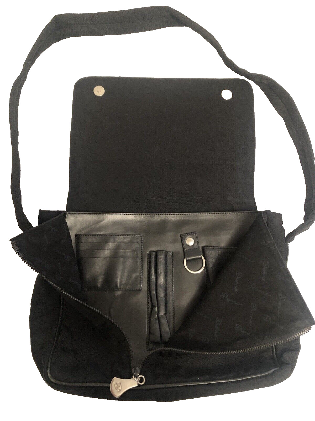 Unisex Messenger Bag Structured Sleek Onyx Vegan Leather Multi-Pocket Satchel