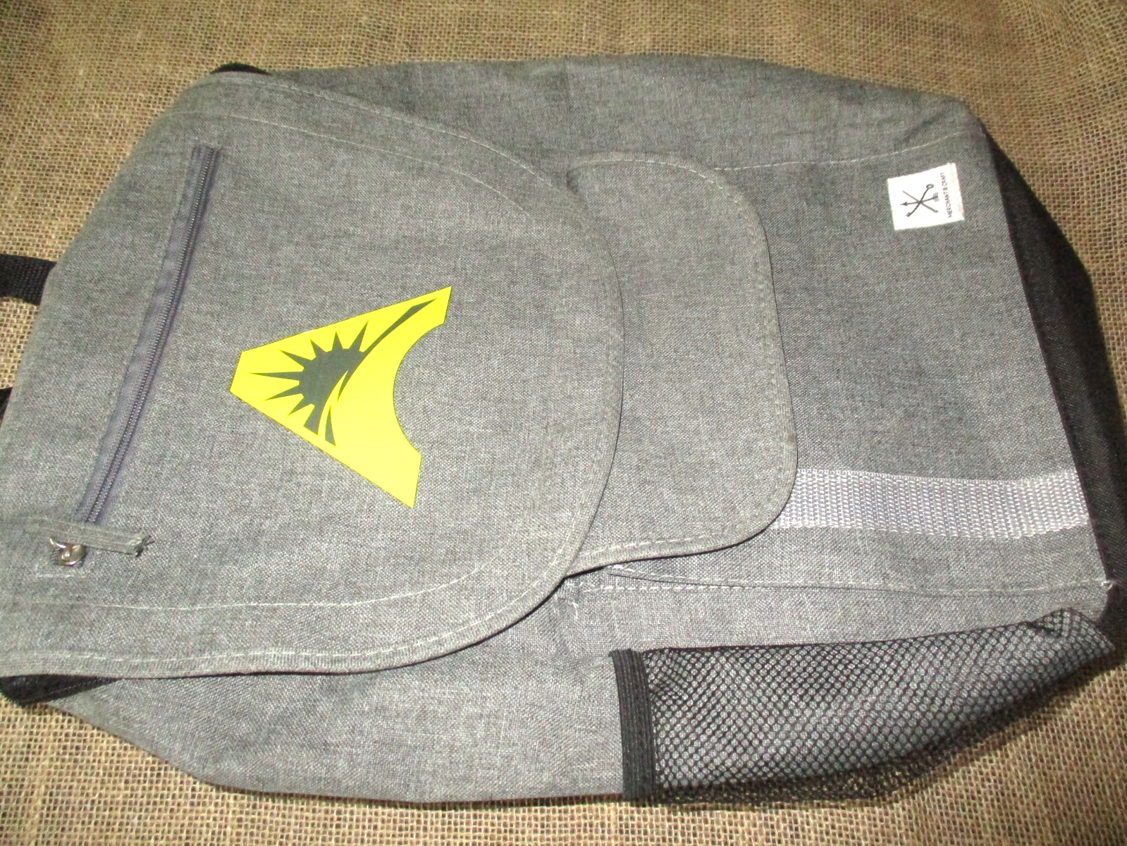 Merchant & Craft Student School Backpack Multiple Pockets Grey Laptop Bag 18 in