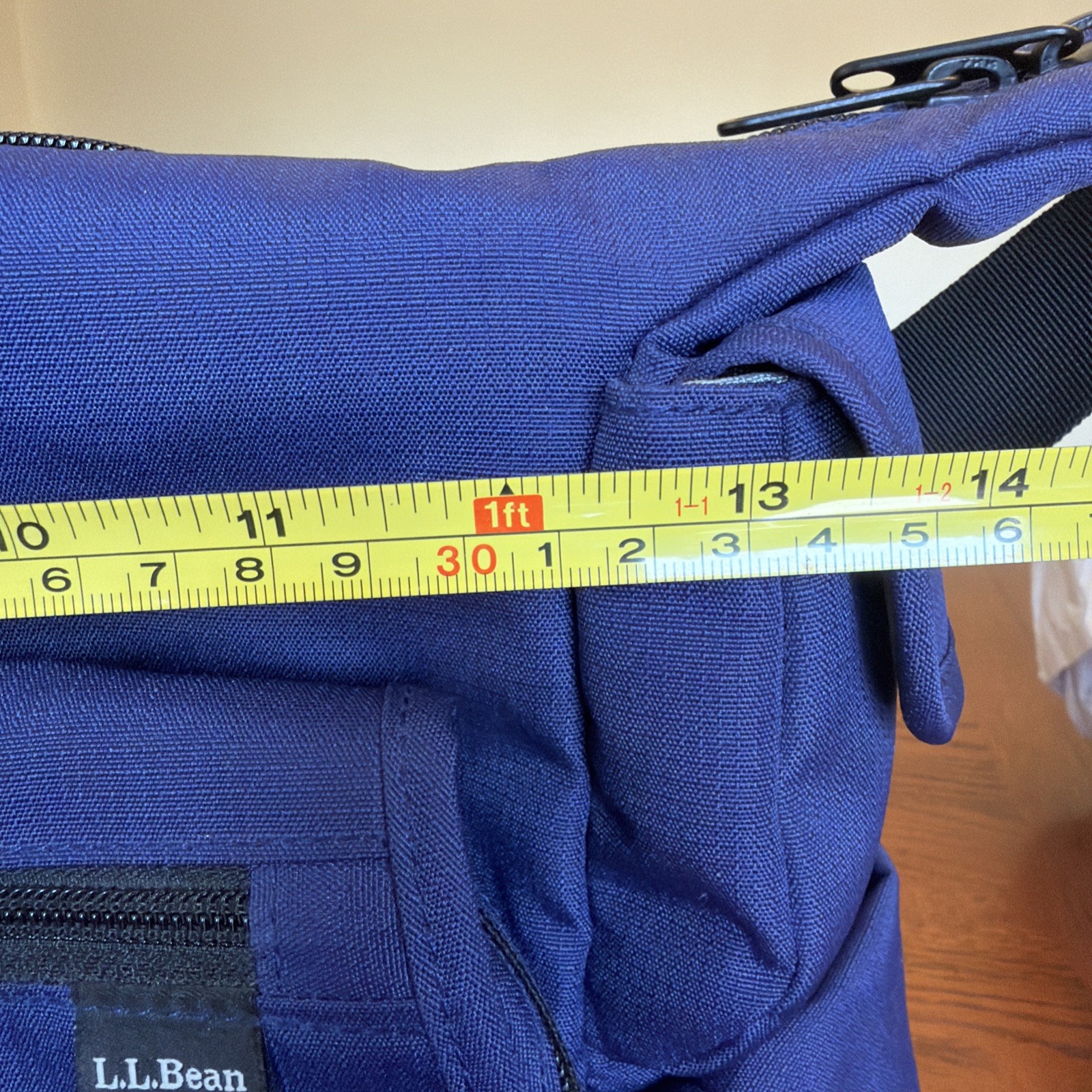 LL Bean Messenger Bag Boundless Crossbody Commuter Navy Blue Everyday Use READ