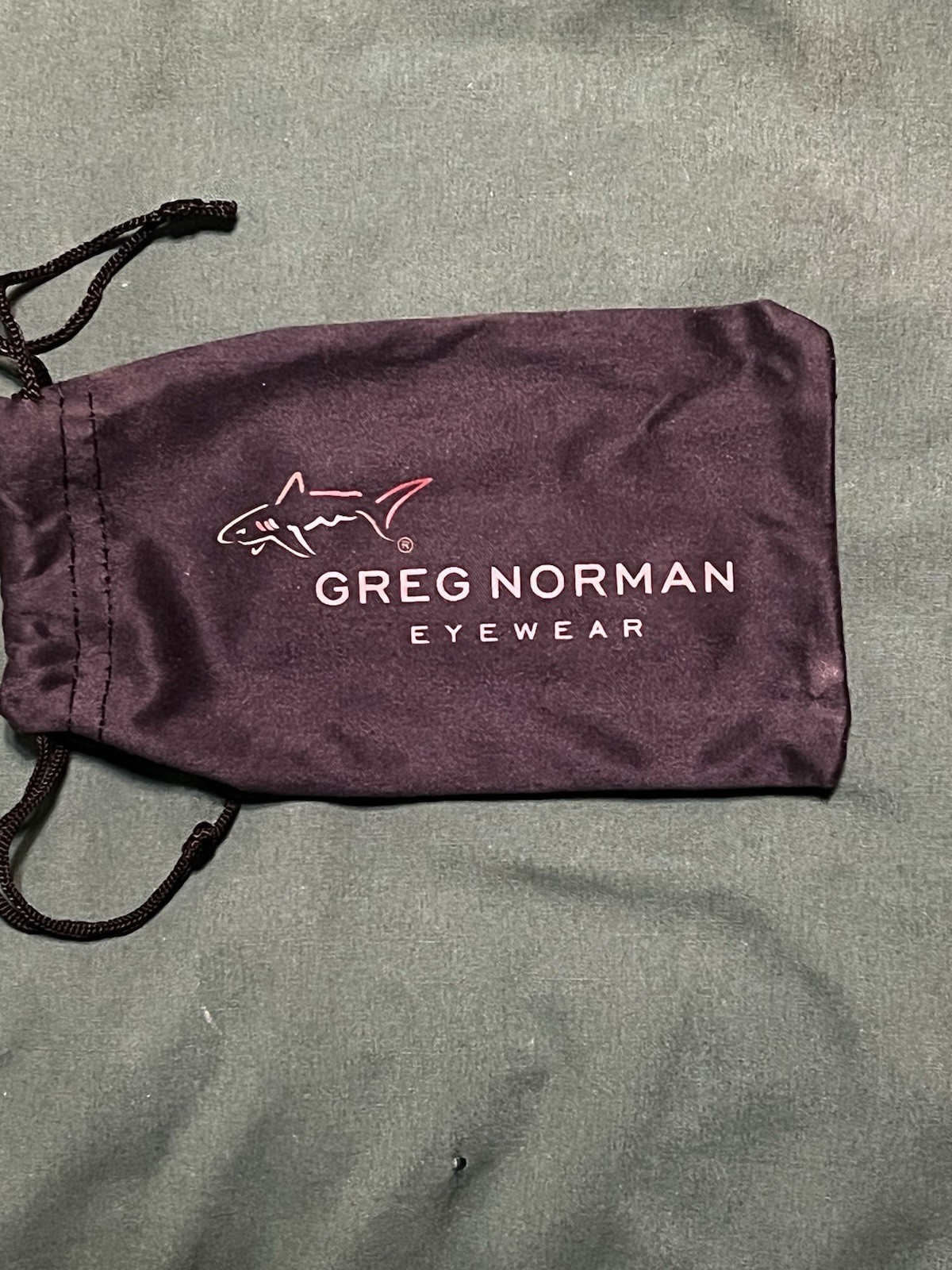 Greg Norman Eyewear Microfiber Draw String Eye Glass Bag.