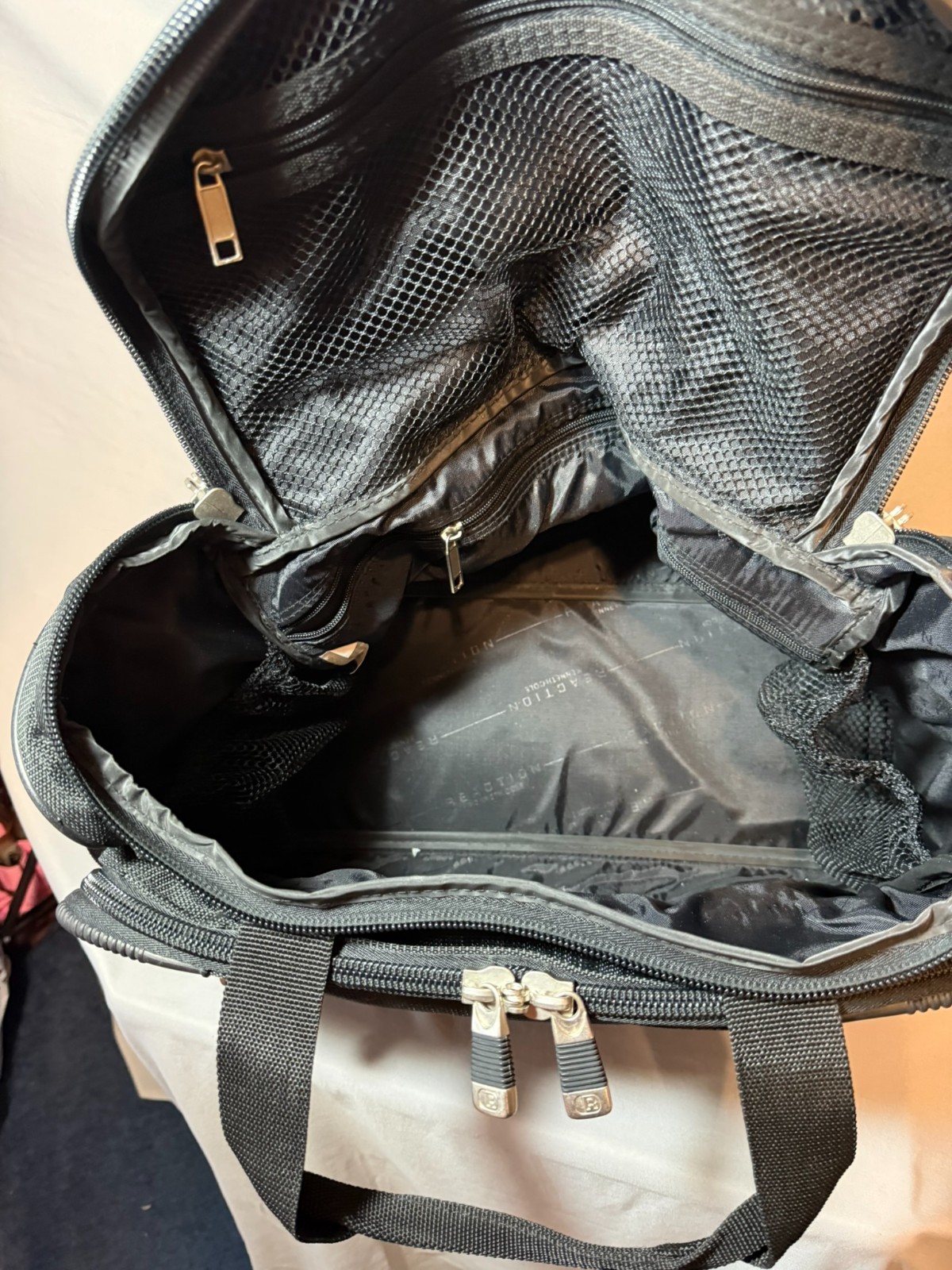 Kenneth Cole Bag Travel 2000 16 X 11.5in