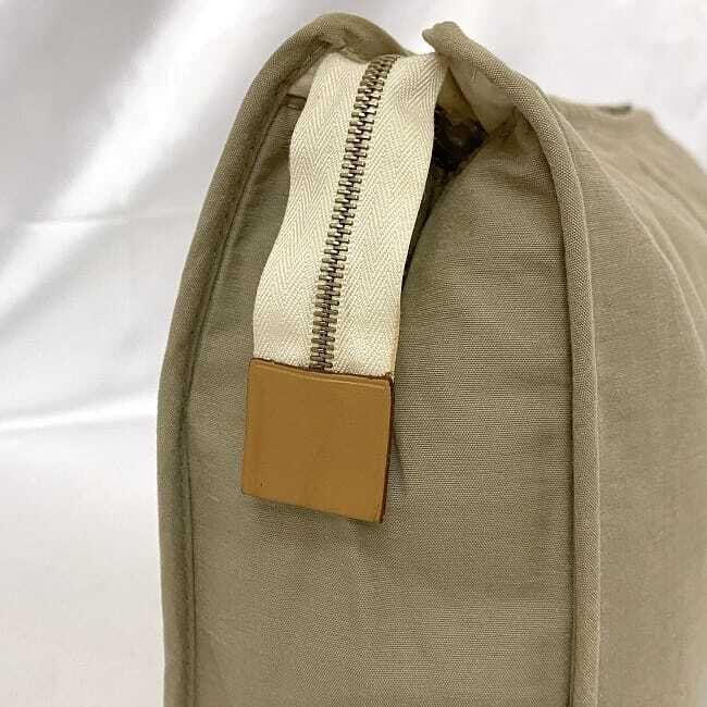 Hermes Clutch Bag Tapidocell ec-22048 Beige White Good Condition With Pouch