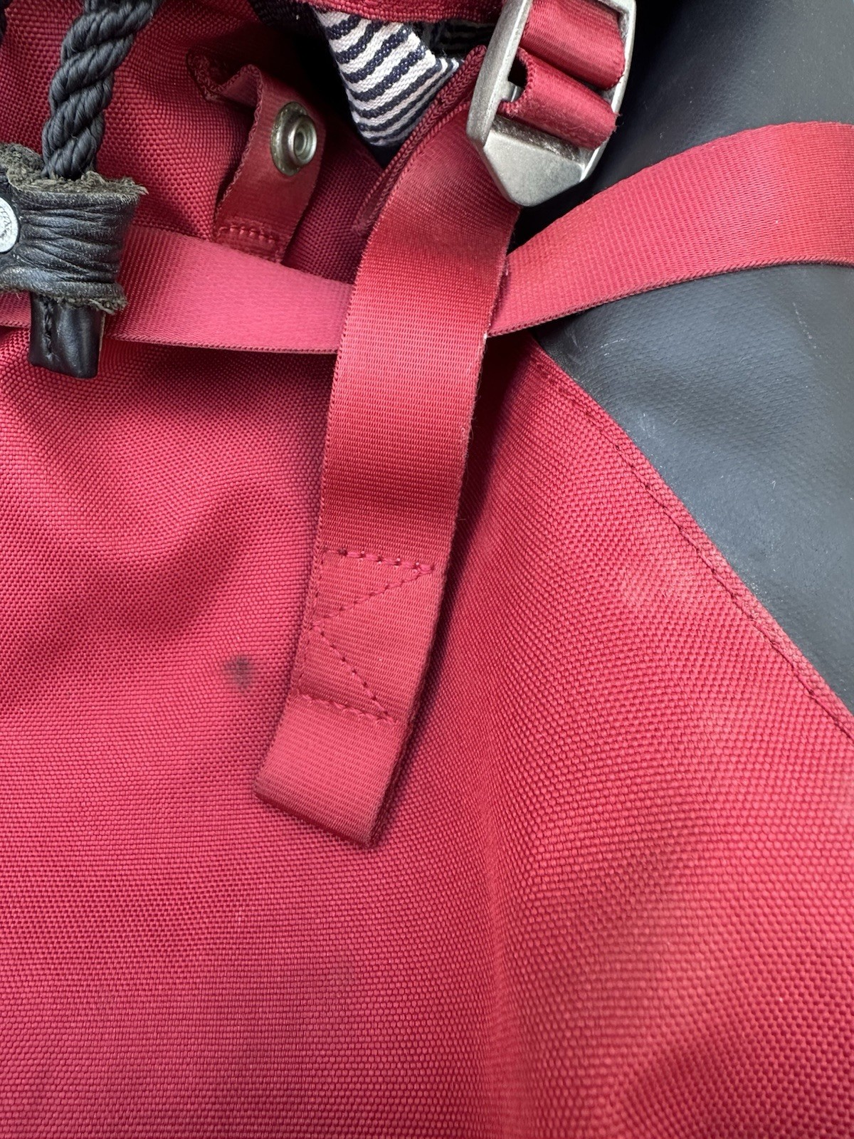 STIGHLORGAN Red Canvas Backpack Medium Size EXCELLENT **missing 1 Button**