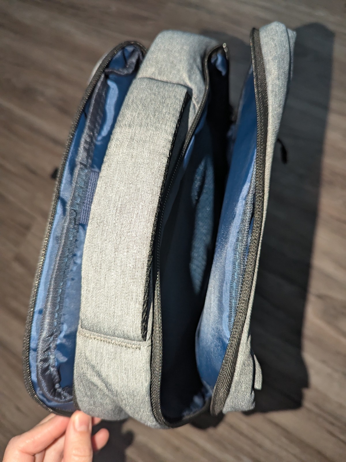 LUGGEX UrbanPro Backpack Lightweight 14-Inch Laptop Carrier Travel Bag Gray
