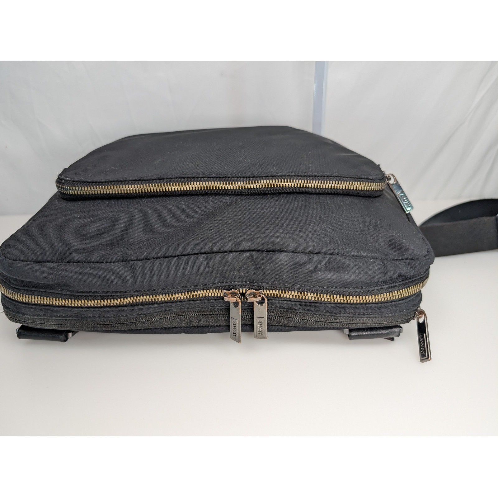 Away Travel Messenger Bag Black Nylon Crossbody Tech Laptop Bag Minimalist