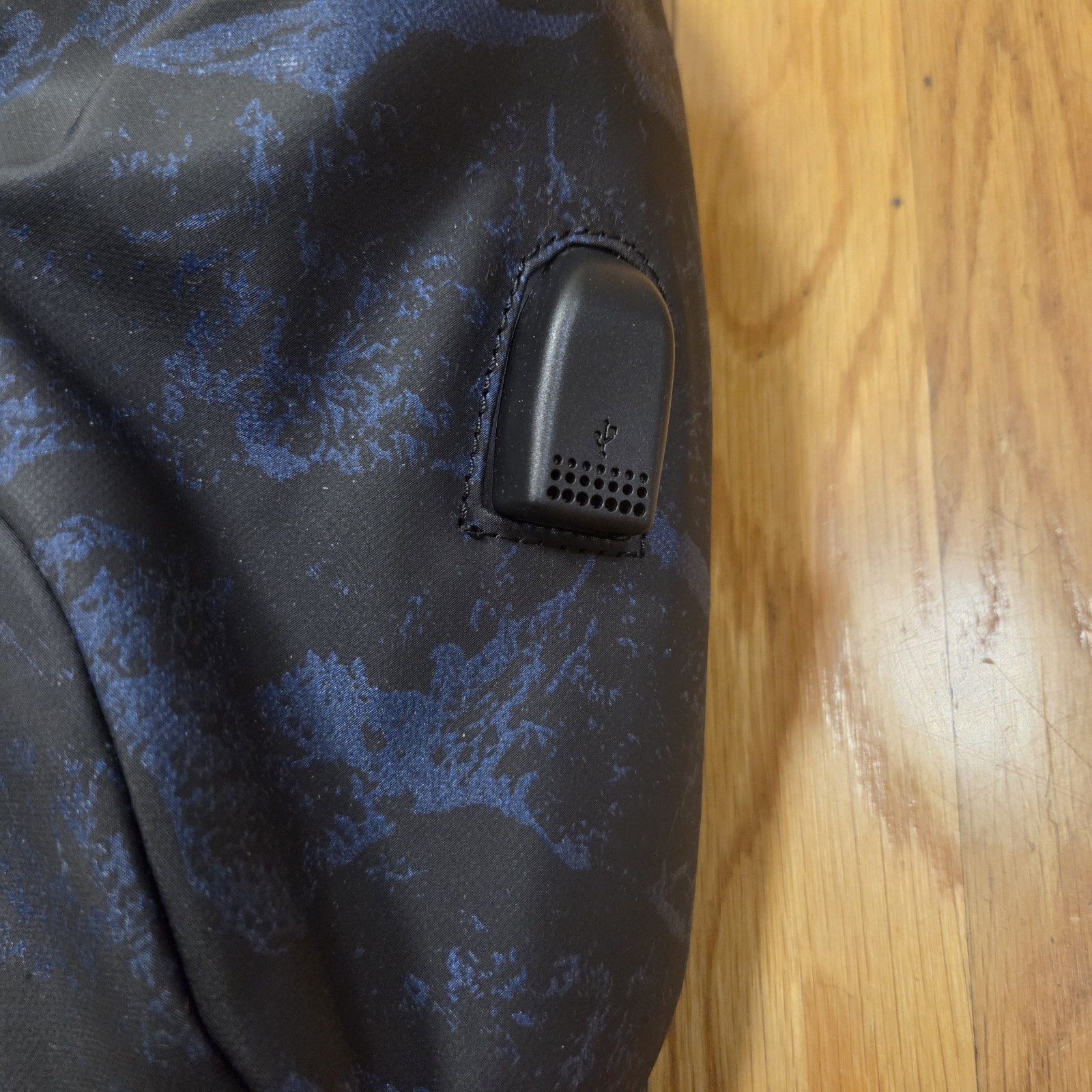 Duchamp London Anti-Theft Laptop Tablet Backpack Sleek Blue Black Design USB