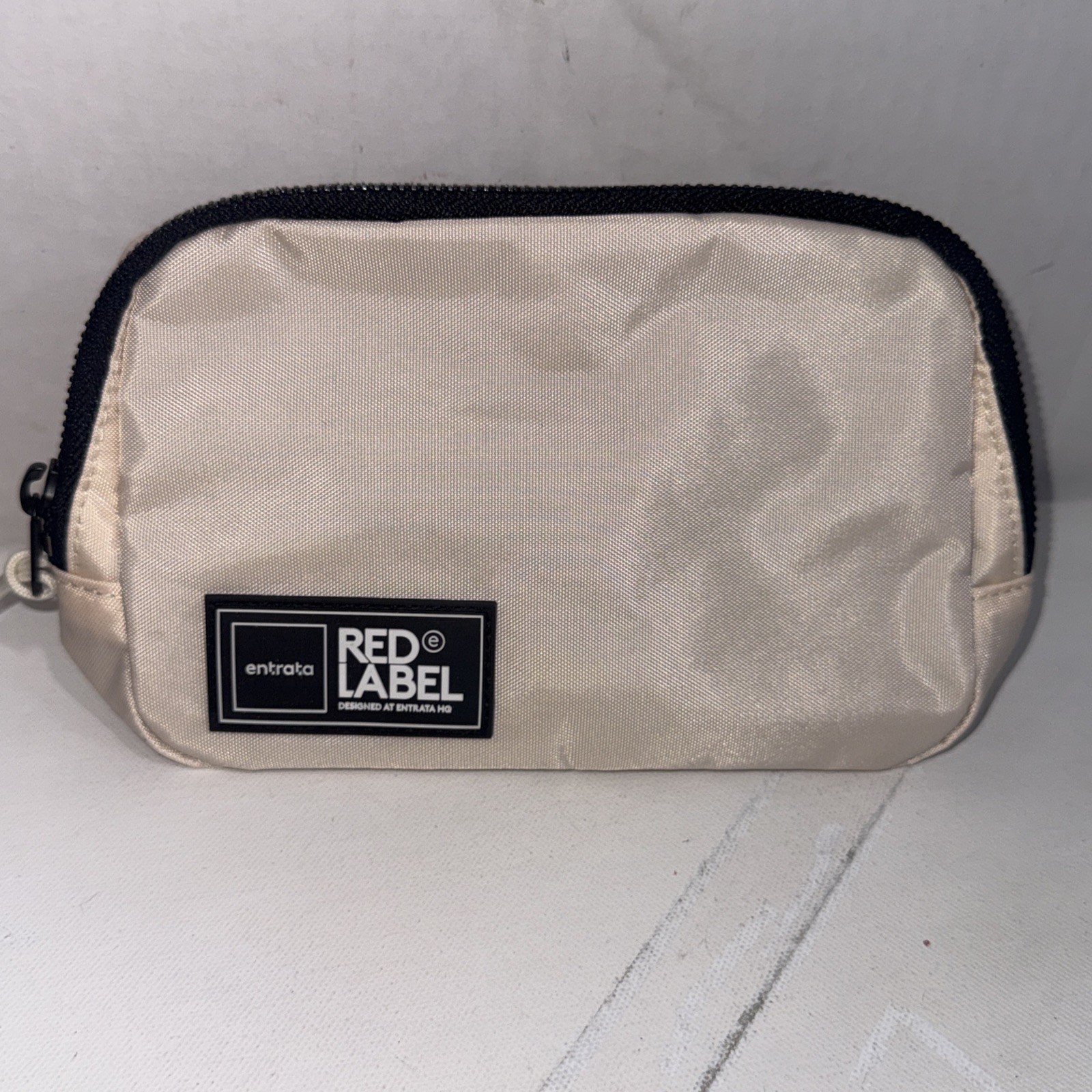 Red Label Entrata Beige Active Minimalist Athletic Gym Sling Waist Belt Bag