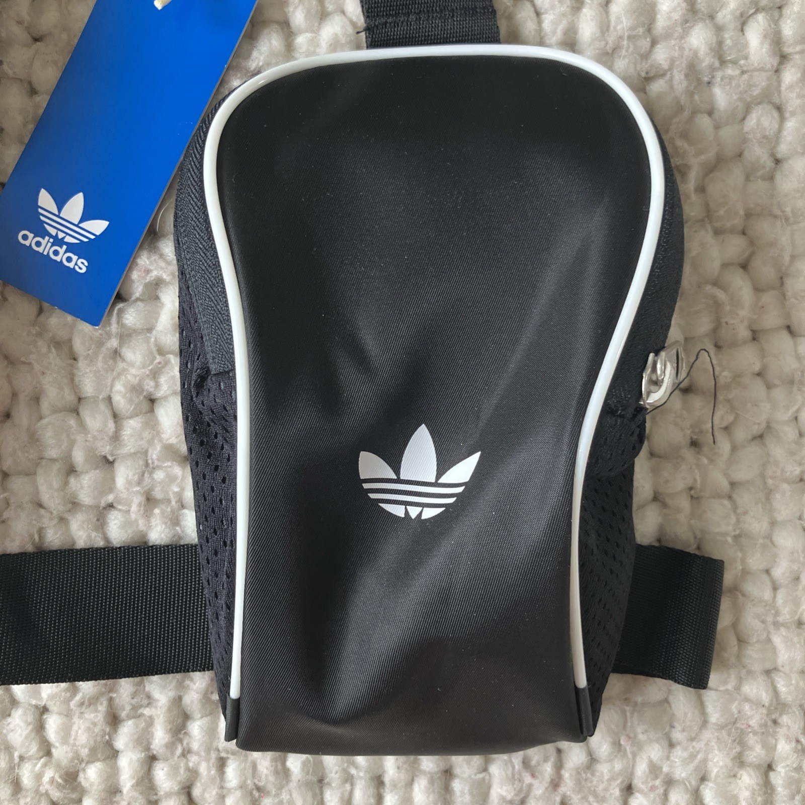 NEW Adidas Adicolor Sling Bag Compact Crossbody Bag Adjustable Strap MSRP $30