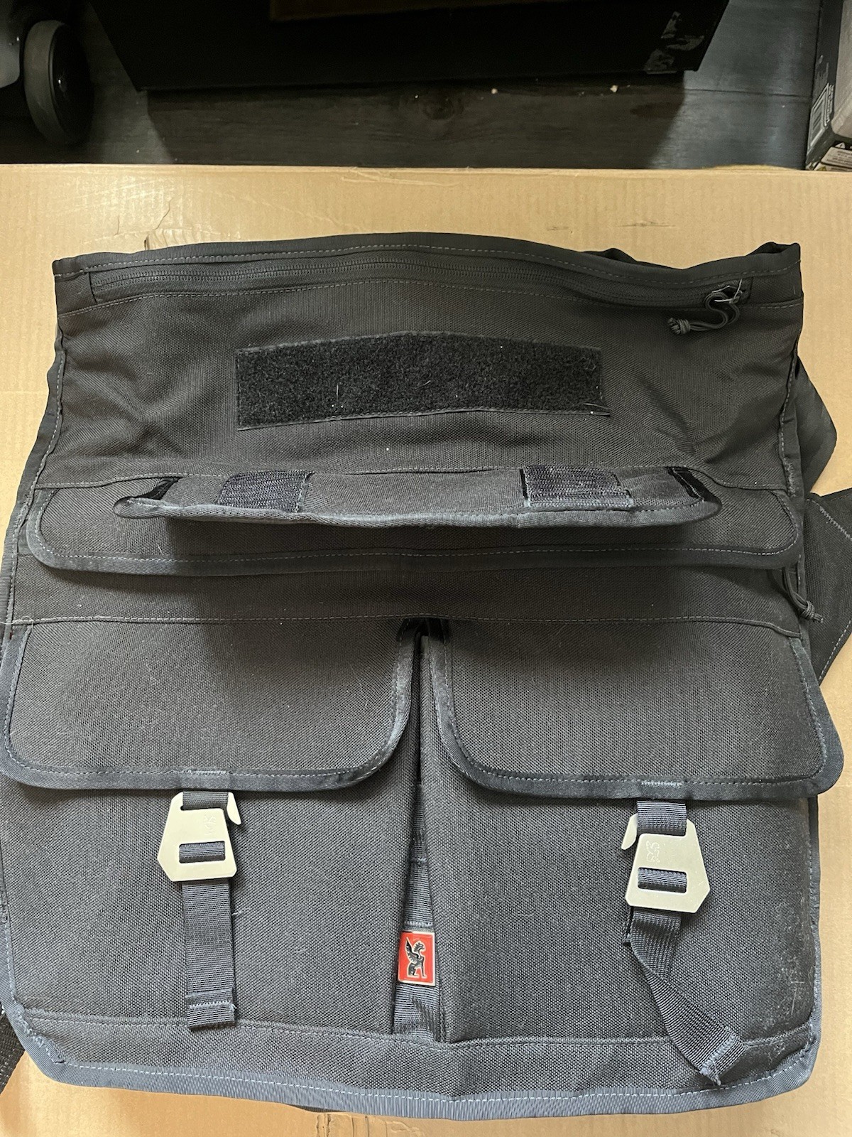 Chrome Industries Lieutenant Black Roll Top Messenger Bag USA Made