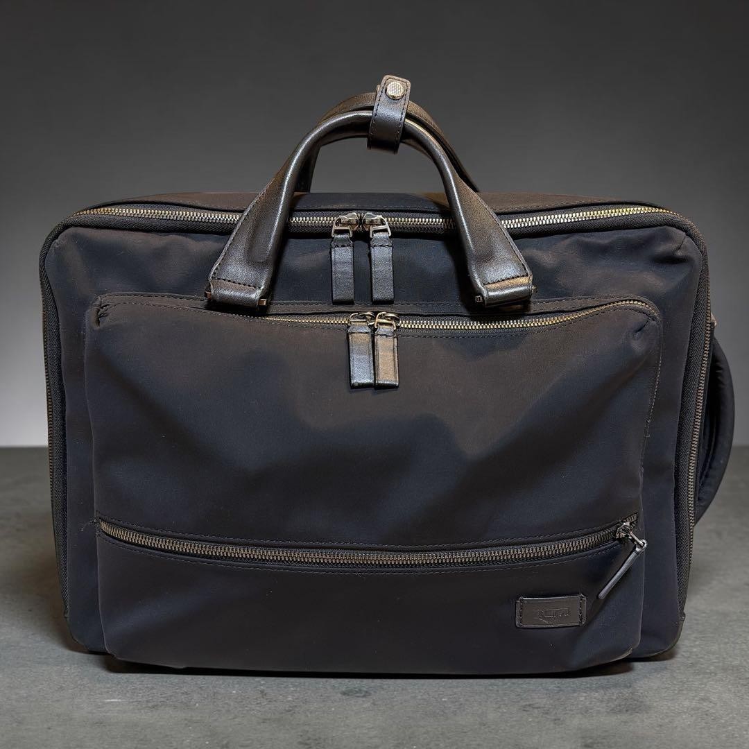 TUMI Harrison 3way Business Bag Convertible Brief Black